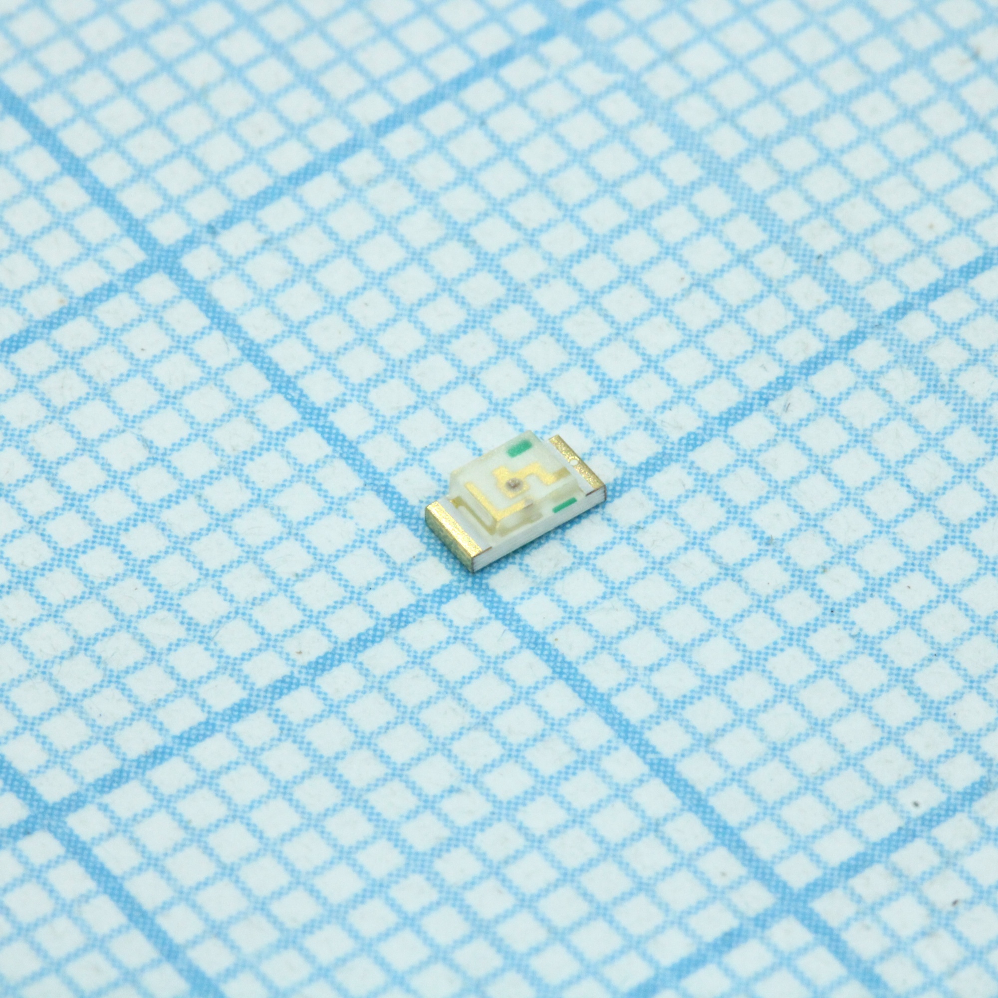 KP-3216EC - Светодиод smd 3,2х1,6мм/красный/625нм/5-12мкд/прозрачный/120°