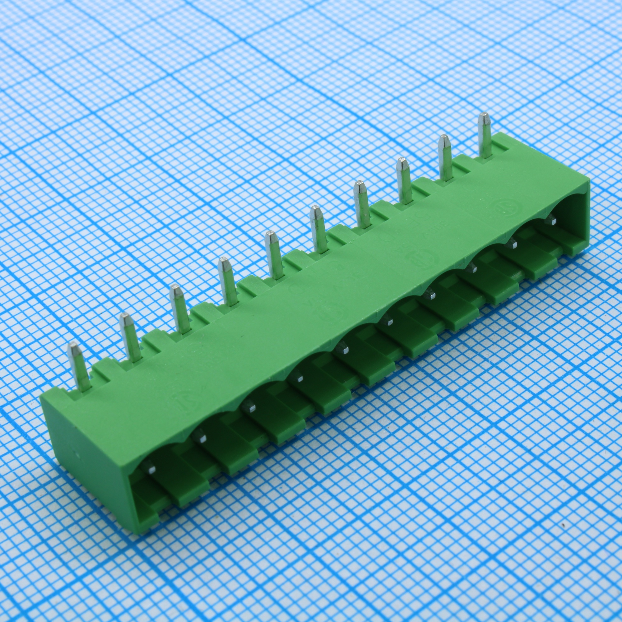 5EHDRC-10P - Клеммник 10 конт. "вилка" шаг 5.00 мм закрытый, прямой угол на плату, до 300В/15А, зеленый изол.
