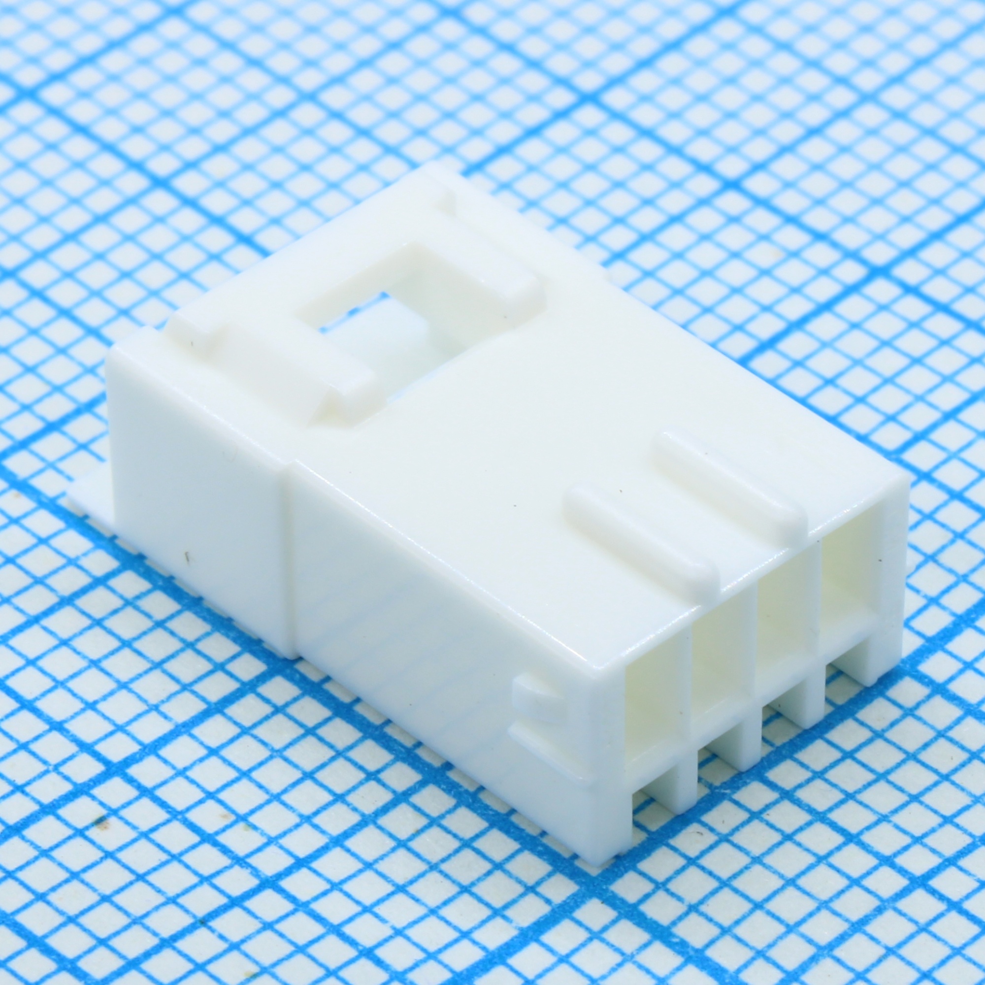 512270400 - Корпус разъема PL 4 контакта шаг 2мм монтаж на кабель пакет