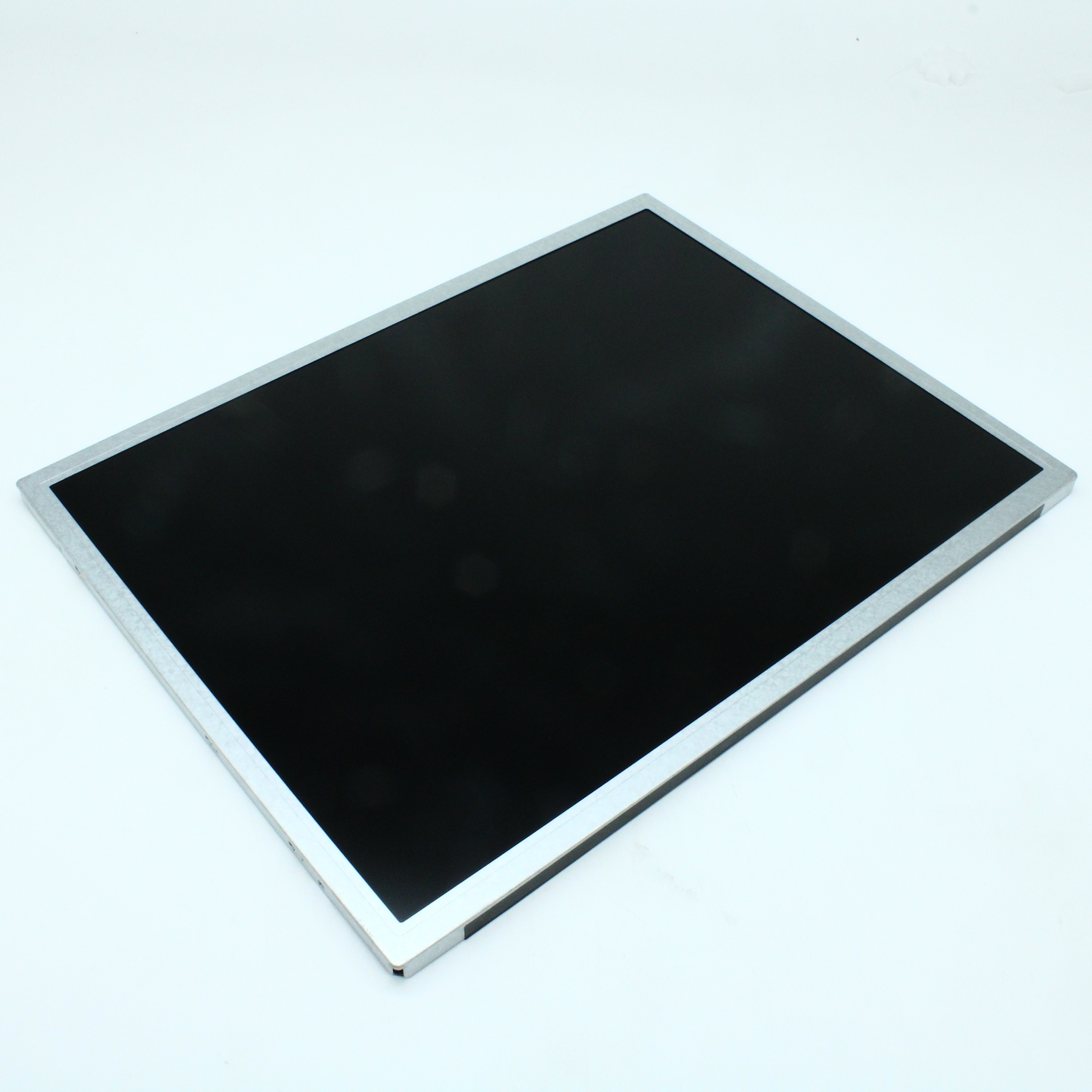 WF150ATYAMLNN0# - TFT 15", LED подсветка, 1024 x 768, интерфейс LVDS,