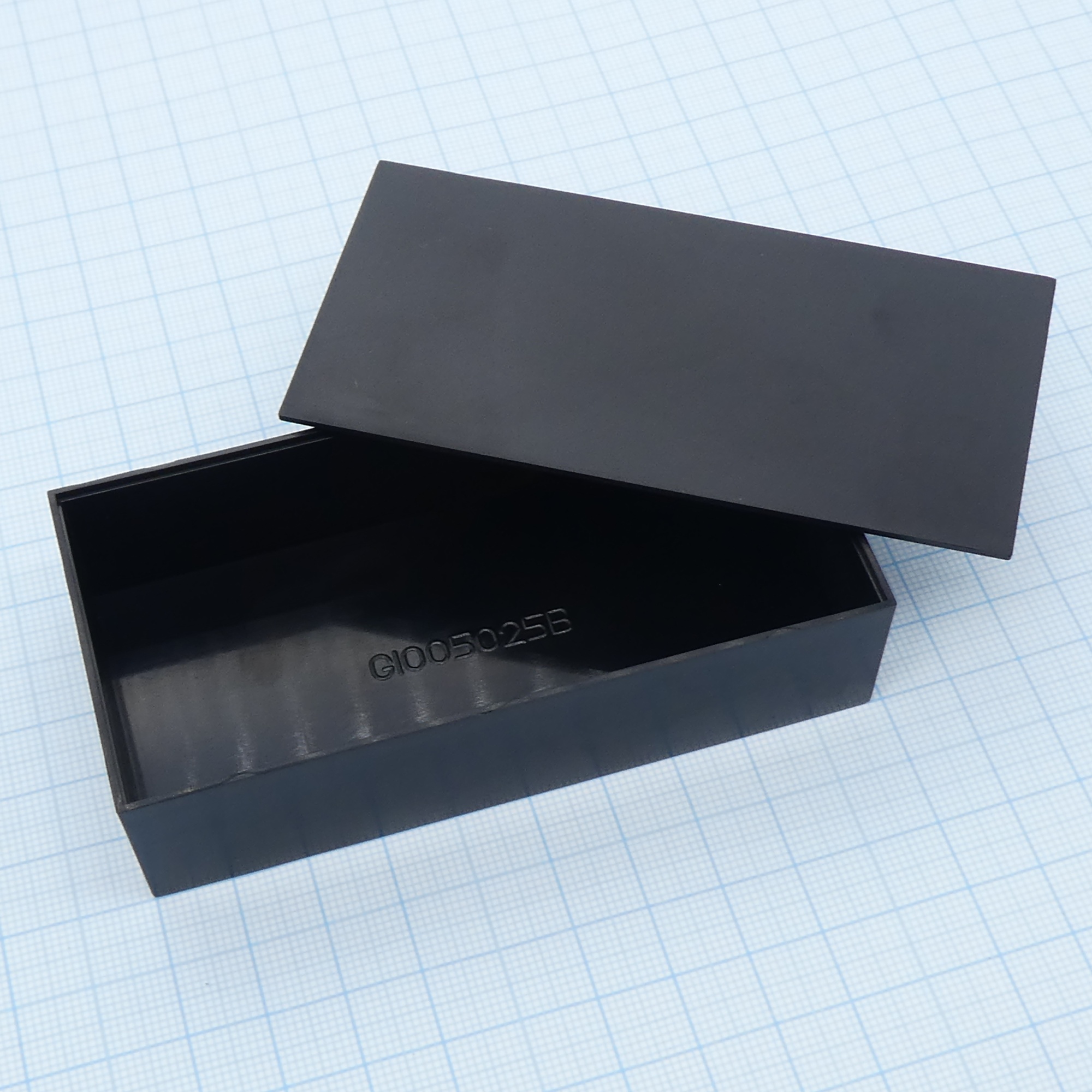 G1005025B+L - Корпус из пластика под заливку компаундом с крышкой