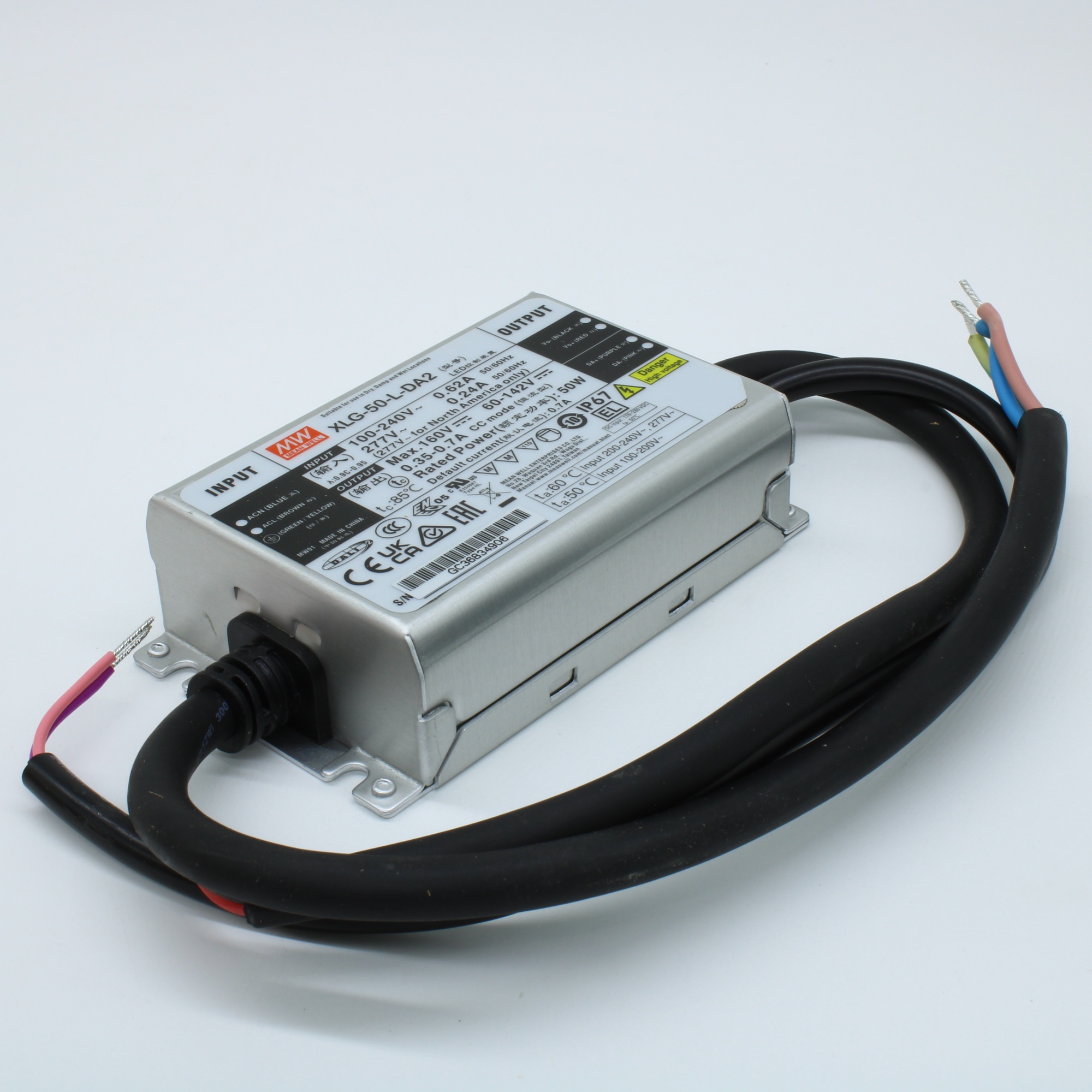 XLG-50-L-DA2 - AC-DC, 50Вт, вход 90…305В AC, 47…63Гц/127…431В DC, выход 60…142В/700мА, рег. вых 300…700мА, изоляция 3750В AC, в корпусе 105х63х30мм, -40…+85°С, DALI-2 димминг