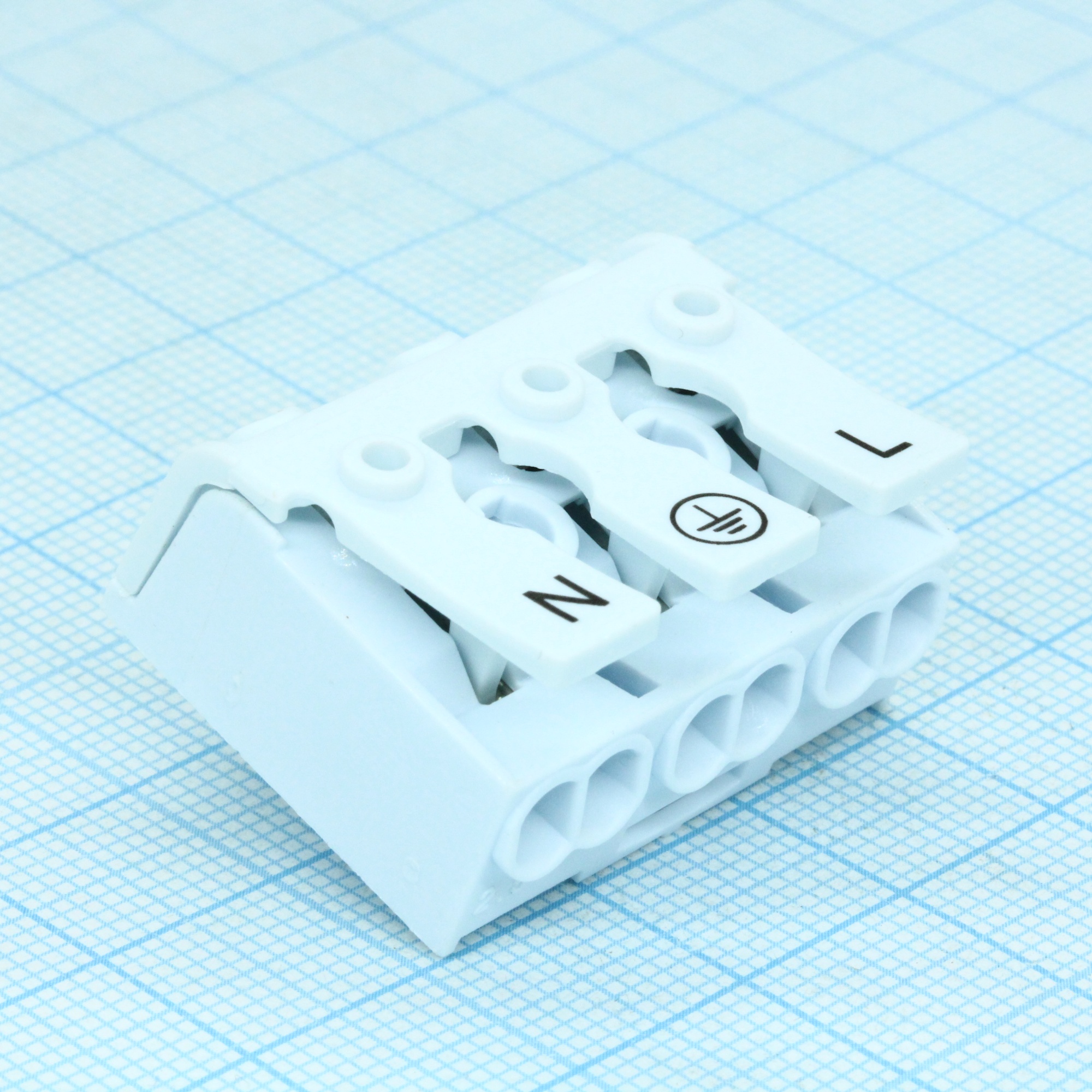 DG238-10.0-03P-19-01A(H) - Электромонтажный клеммник на 3 контакта.