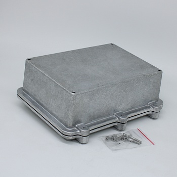 HQ019S - Алюминиевый герметичный корпус натурального цвета