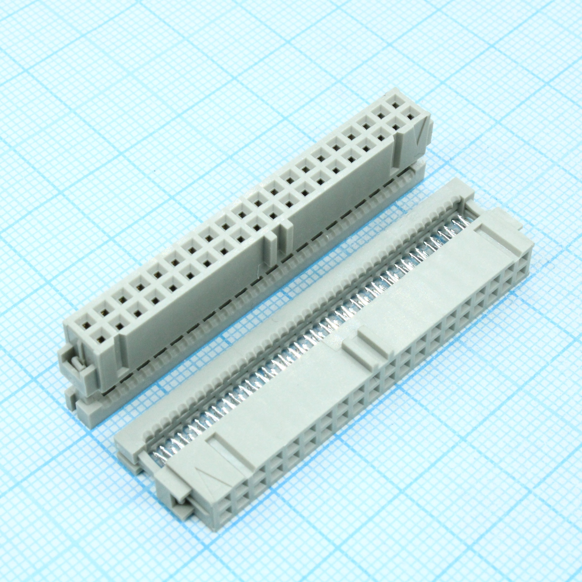 4-215882-0 - Разъем типа провод-плата, 2.54 мм, 40 контакт(-ов), Гнездо, Серия AMP-LATCH, IDC / IDT, 2 ряд(-ов)
