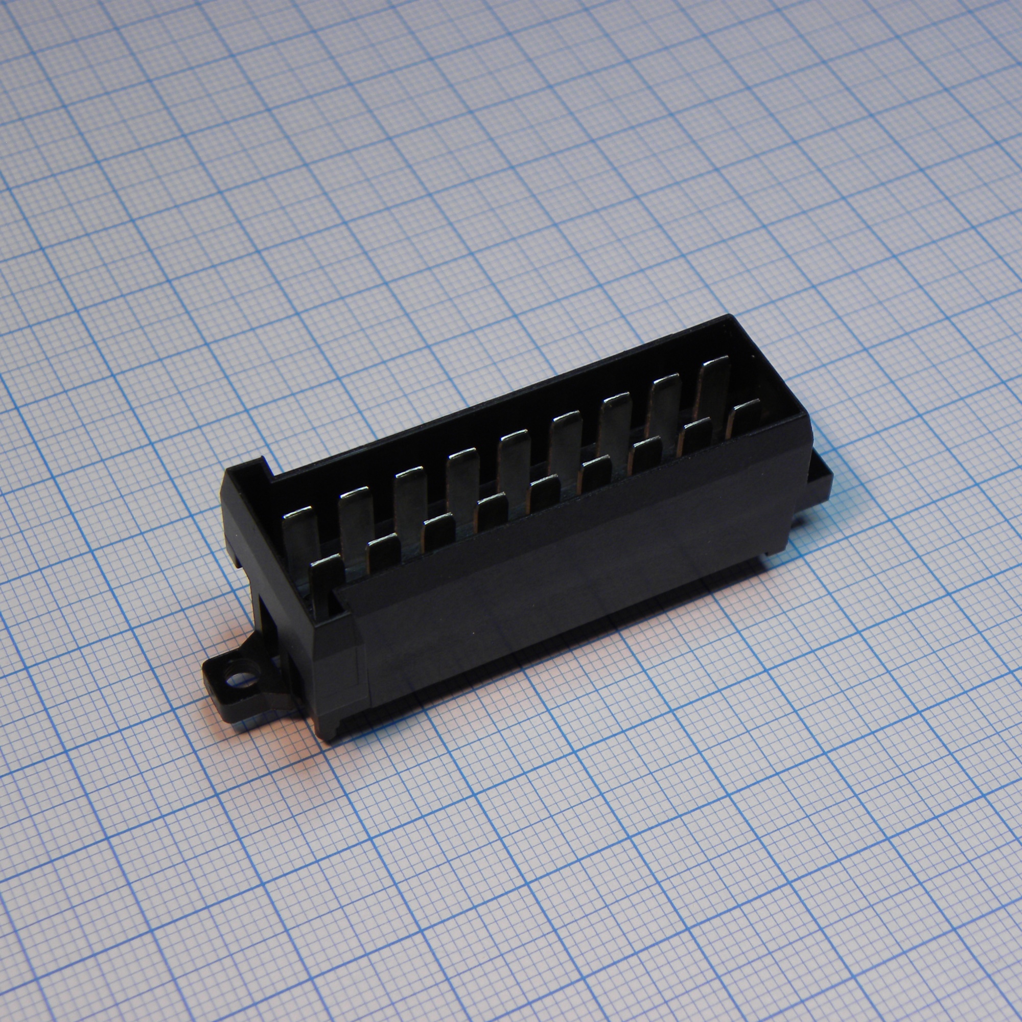 963357-2 - Прямоугольный разъем питания, 18 контакт(-ов), Серия Junior Power Timer, Монтаж на Печатную Плату