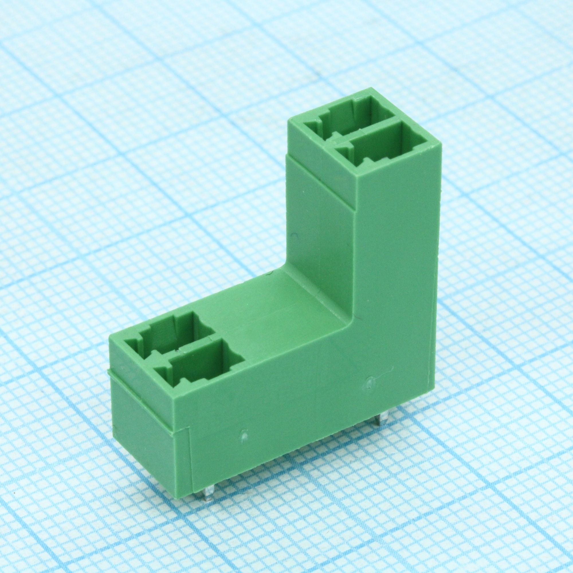 15EDGVT-3.81-04P-14-00A(H) - Разъемный клеммный блок на плату, 4 контакта. Серия 15EDGVT-3.81