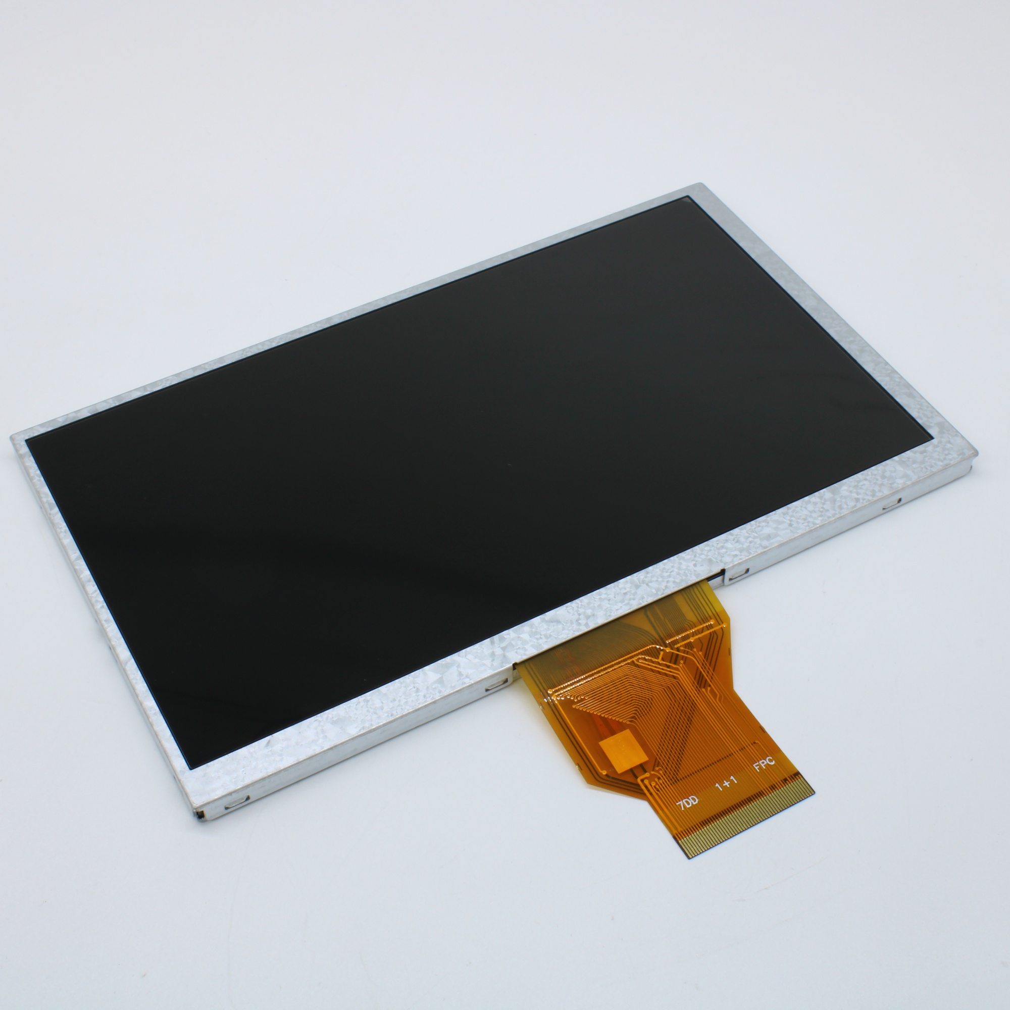 ZW-T070QWH-103 - TFT 7.0", Разрешение: 800x480, Тип: TN 12:00, Яркость: 800 кд/м2, Контроллер: HX8664B+HX8264E, 50 пин., Интерфейс: 24BIT RGB,  Размер модуля, мм: 165.00*100.00*5.70, Рабочая температура, С: -20~+70