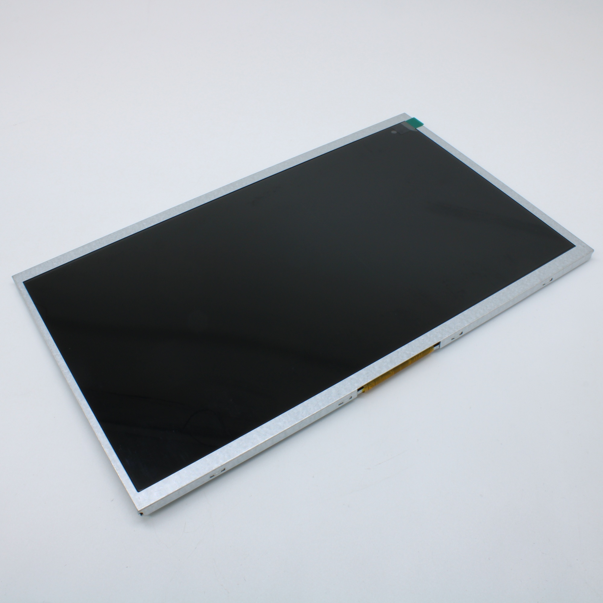 ZW-T101BAHA-06 - TFT 10.1", Разрешение: 1024x600, Тип: IPS, Яркость: 400 кд/м2, Контроллер: HX8282+HX8696, 50 пин., Интерфейс: 24BIT RGB, Размер модуля, мм: 235.00*143.00*5.20,	Рабочая температура, С: -20~+70