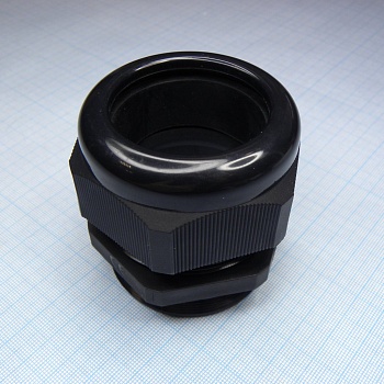 DDL-PG48P (black) - Кабель ввод, крепление на панель, гайка для крепления на панель приобретается отдельно