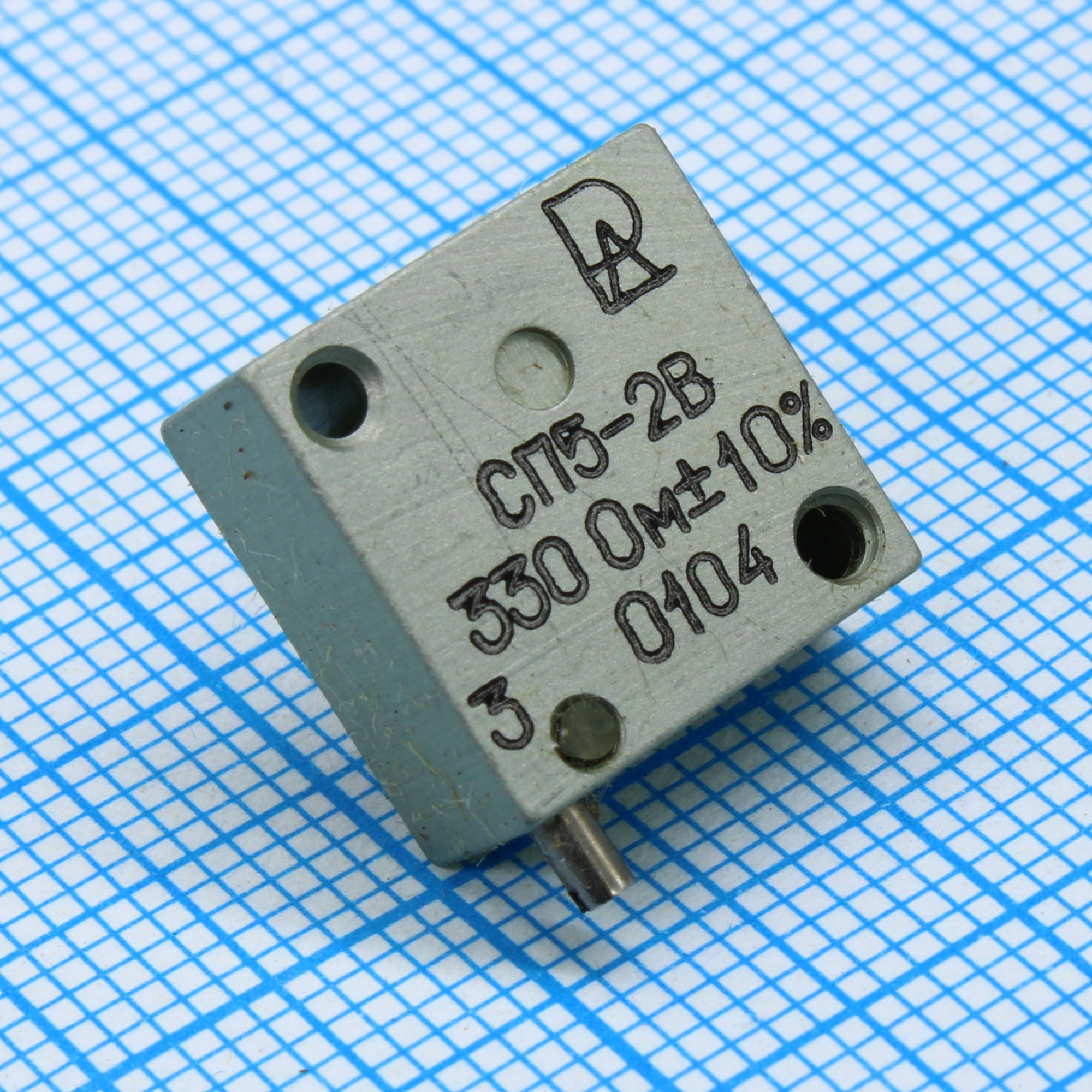 СП5-2В 1     330 ±10% - Резистор переменный подстроечный проволочный
