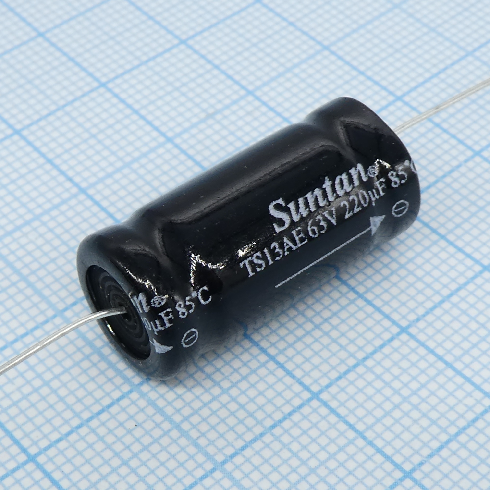 TS13AE1J221MSB000R - Электролитический конденсатор с аксиальными выводами 63В 220мкФ 13*22