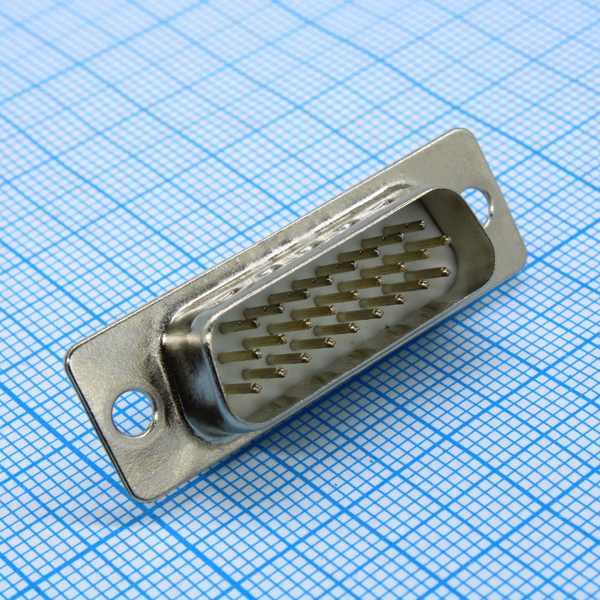 DS1035-26MWNSISS - D-SUB разъем высокой плотности, пайка на кабель, вилка, 26 контактов, цвет - белый