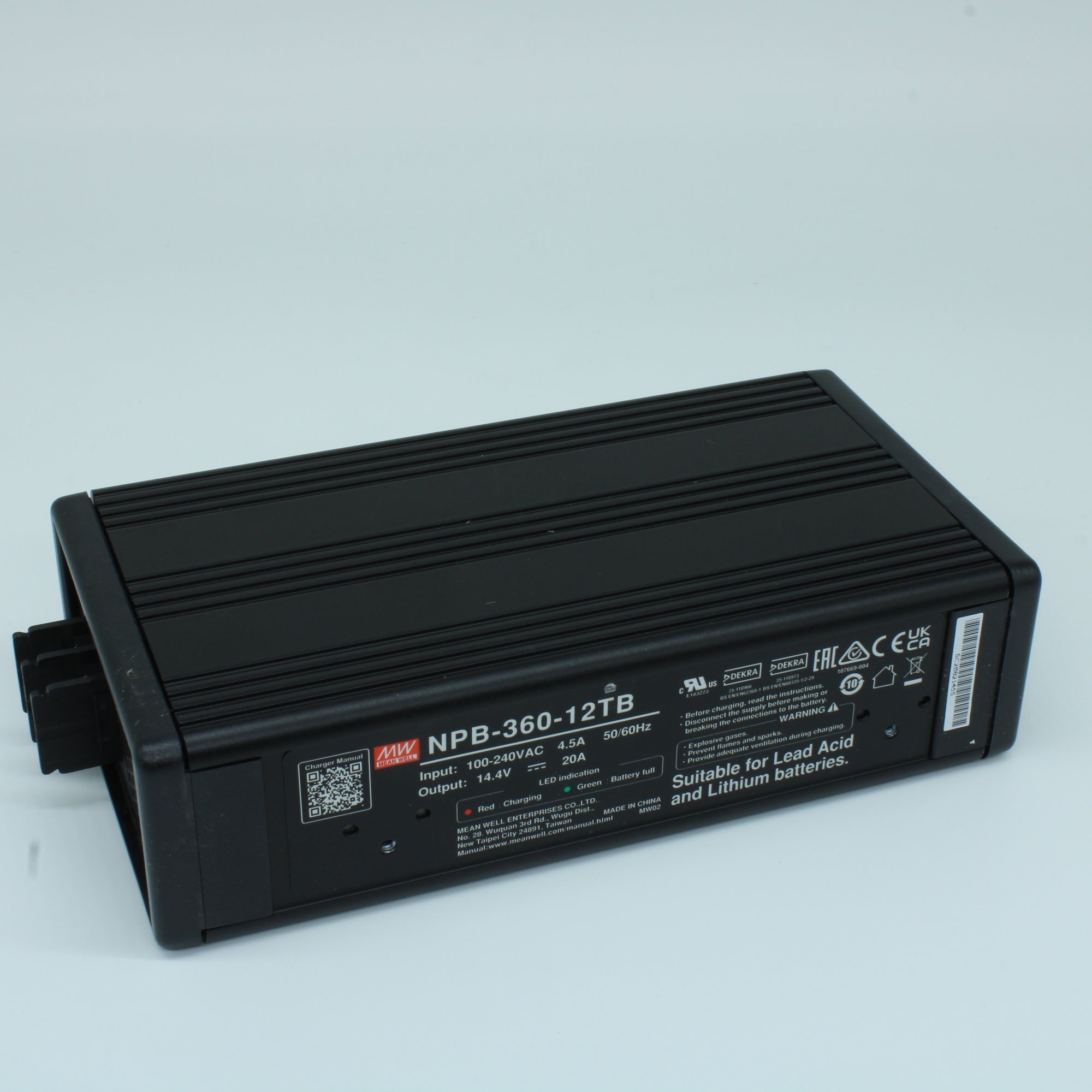 NPB-360-12TB - AC/DC зарядное устройство, 14.4V/20A, вход 90…264VA C, 47…63Гц /127…370В DC, изоляция 3000В AC, PFC, для свинцовых (обслуживаемых, гелевых, AGM) и Li-ion (Fe, Mn), 3 стадии заряда, 182.7*96*49мм, -30…+70°С