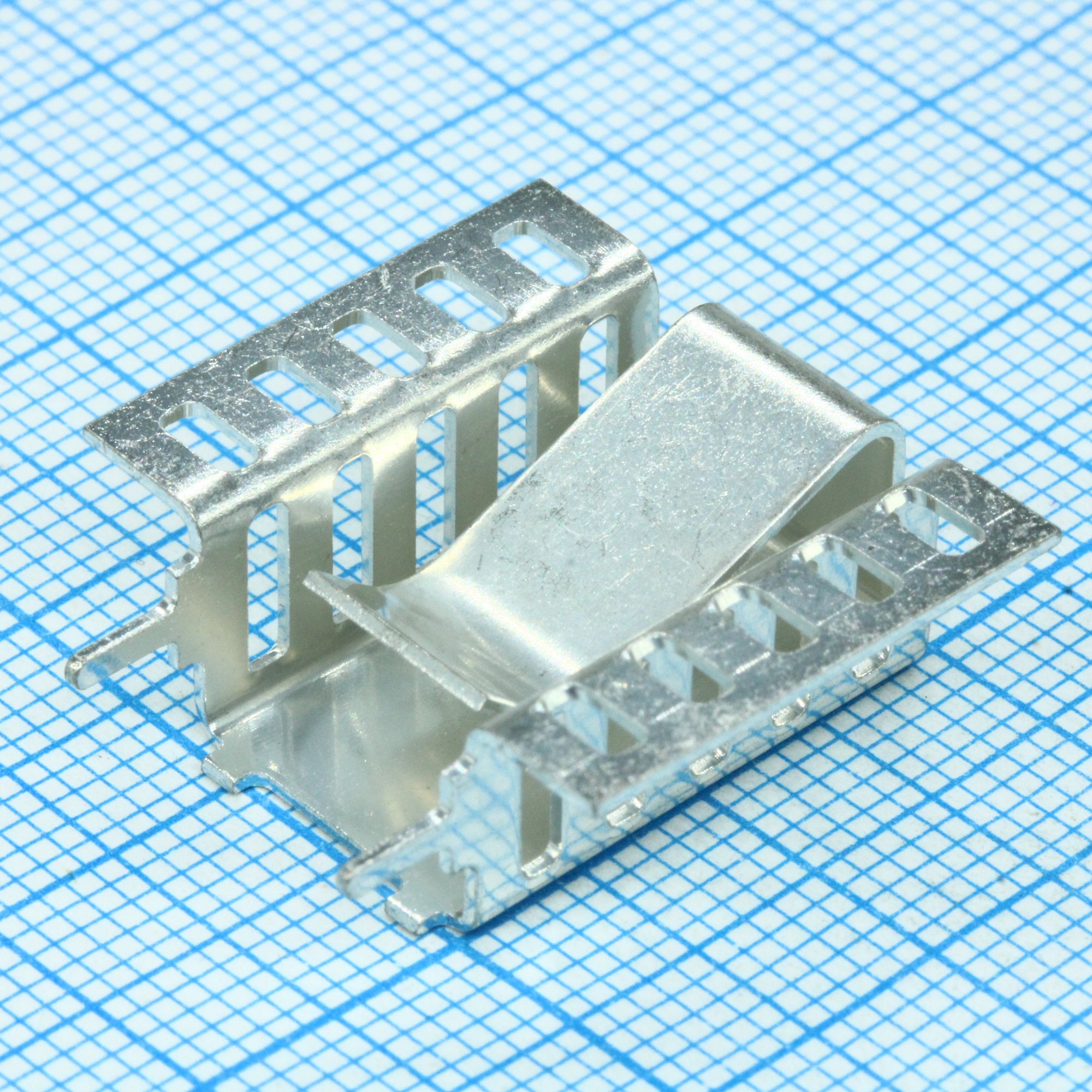 FK265MI220V - Радиатор пассивный для корпуса TO-220 вертикальный медный