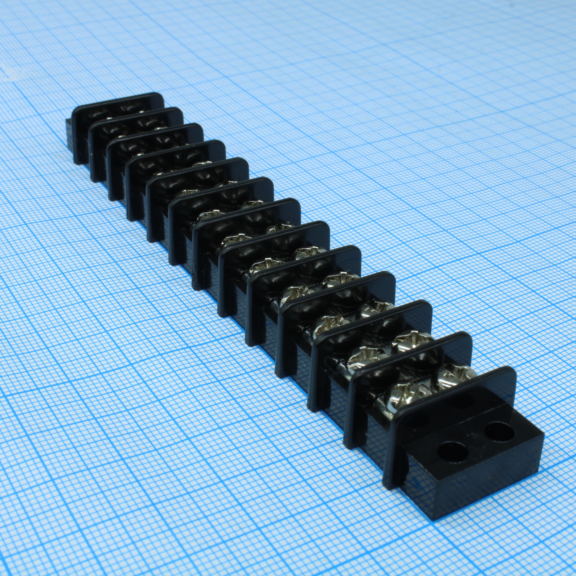 DG49-A-12P-13-00A(H) - Блок барьерных клеммников 12 контактов черный