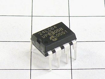 Микросхема 24LC64-I/P