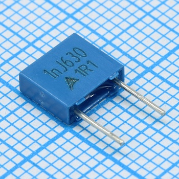 B32529C8102J - Конденсатор металлоплёночный полиэтилентерефталатный 1000пФ 630В ±5% (7.3х2.5х6.5мм) шаг выводов 5мм 125°С автомобильного применения россыпь