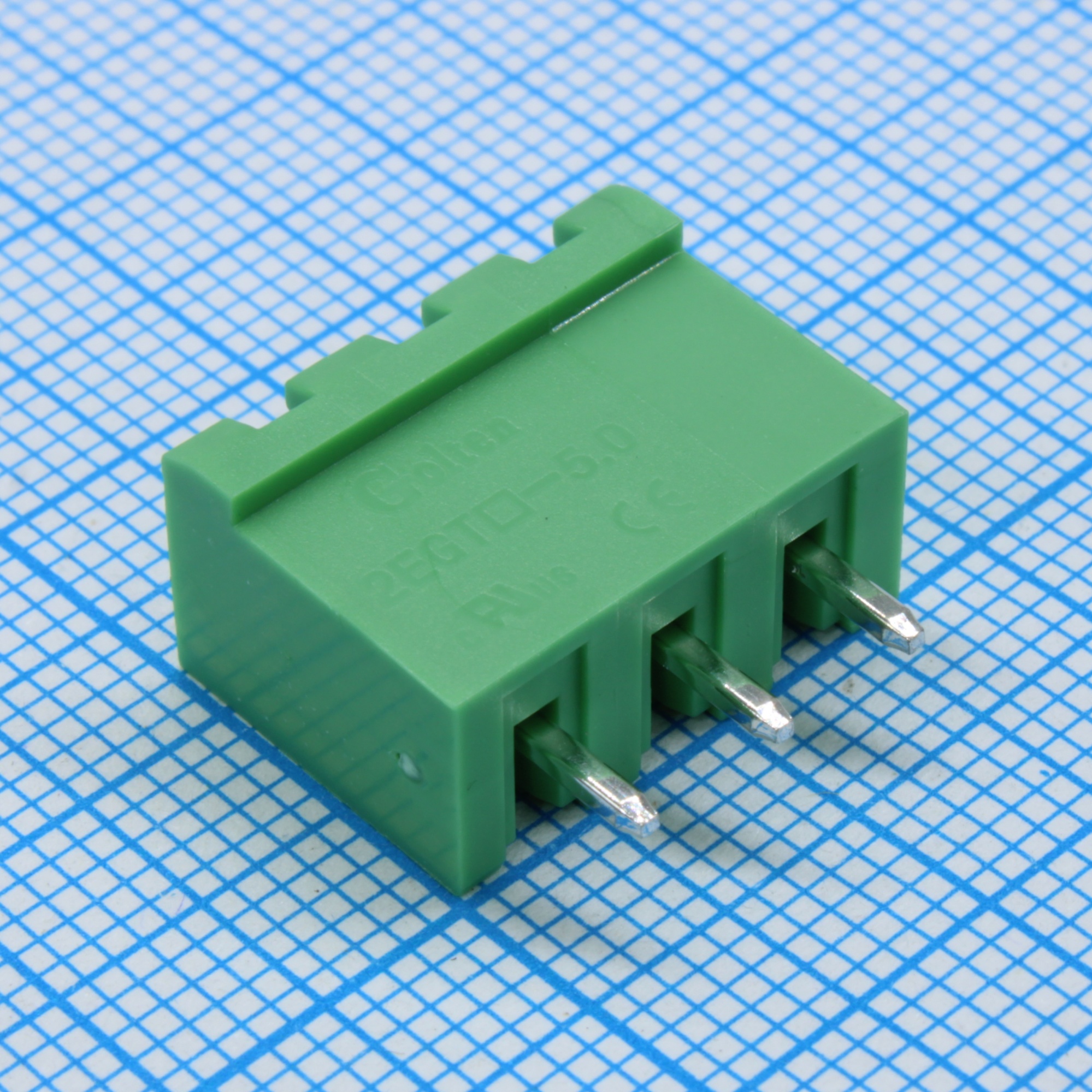 2EGTVC-5.0-03P-14-100 - Разъемный клеммный блок на плату, 3 контакта. Серия 2EGTVC-5.0