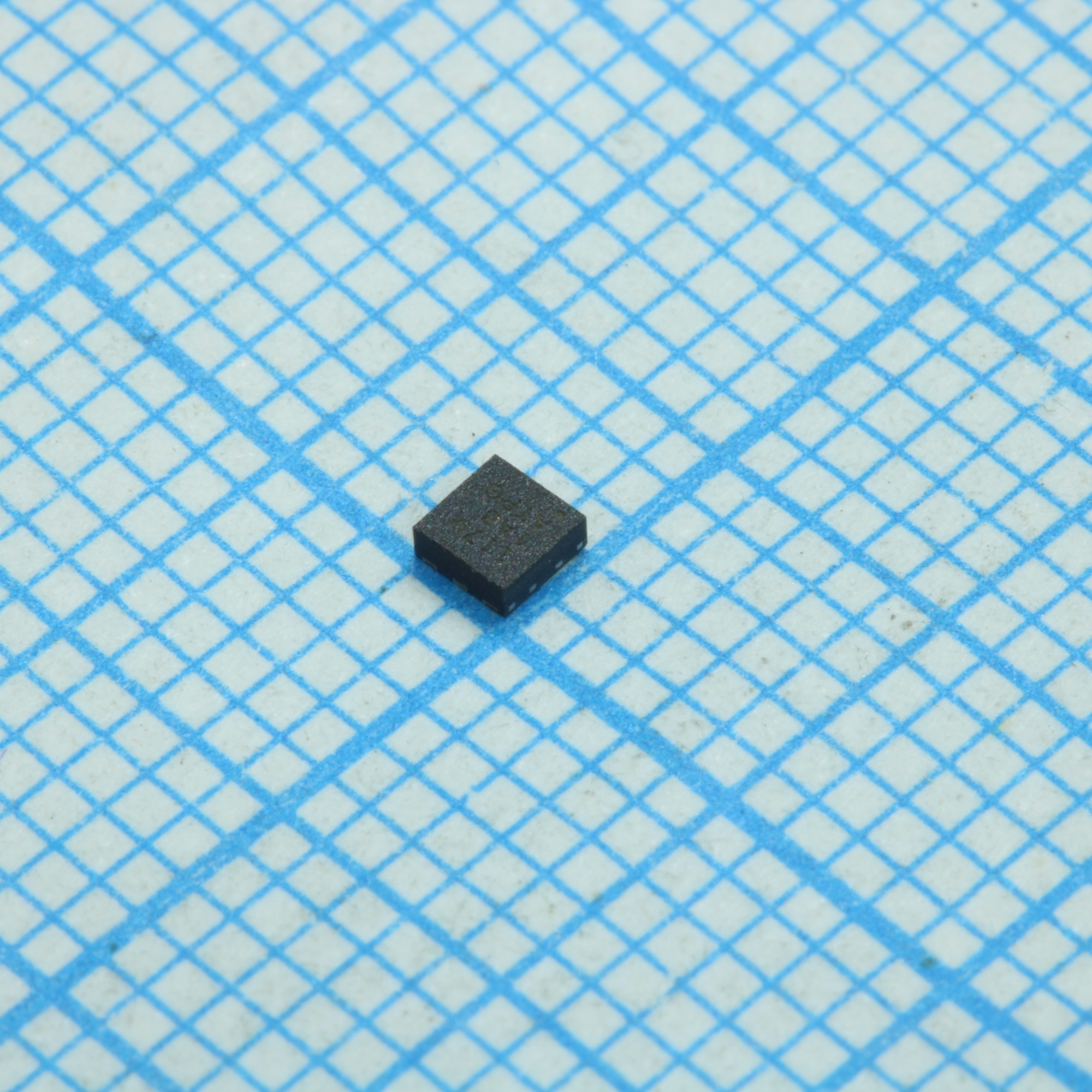 TMP117MAIDRVR - Датчик температуры цифровой (шины I2C, SMBus) 6-Pin WSON EP лента на катушке