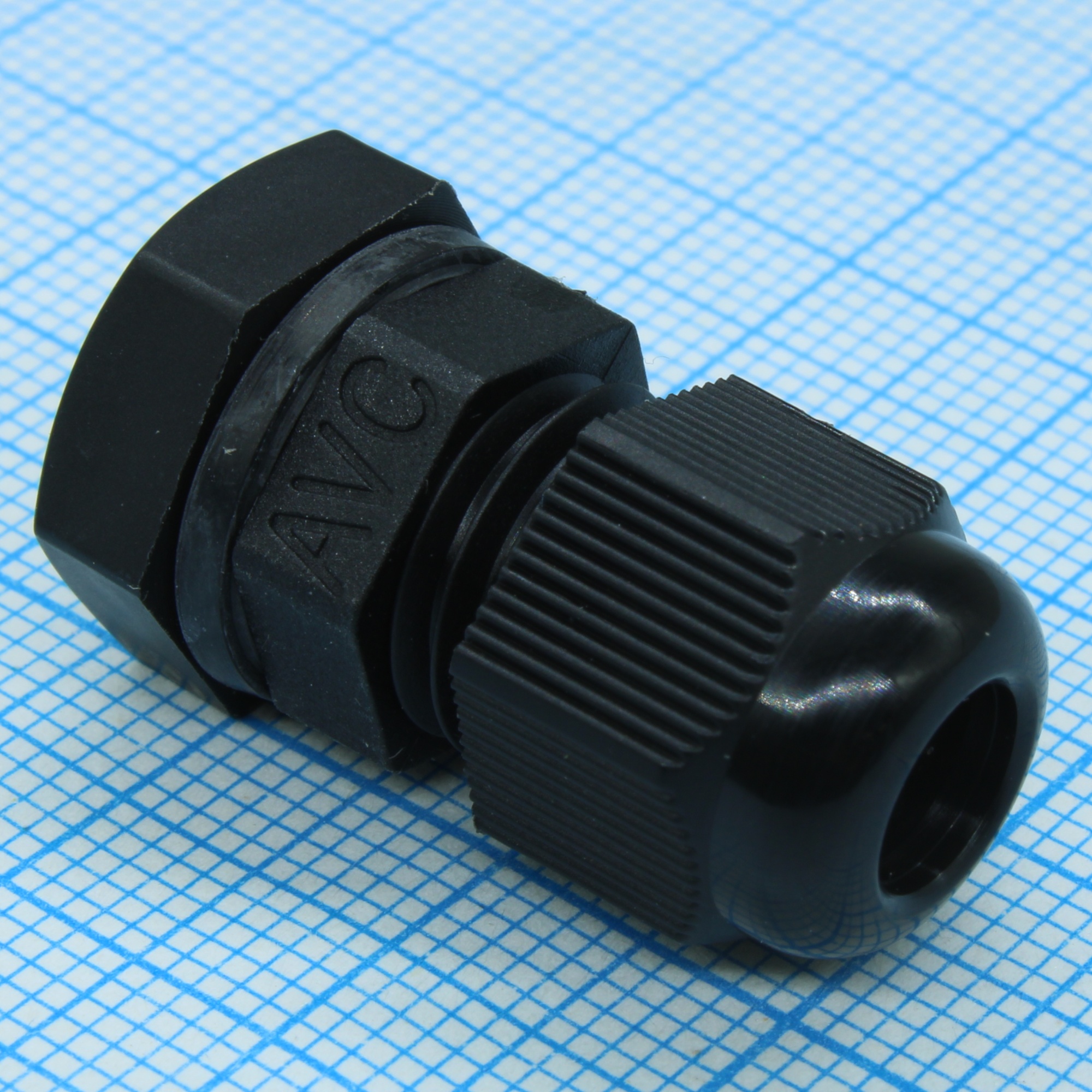 MGB10-03B-ST - "MGB10-03B-ST","Резьба M10x1.5 , Защита IP68 , Материал нейлон РА66,  вакуумная резина , Диаметр кабеля 3.1 мм