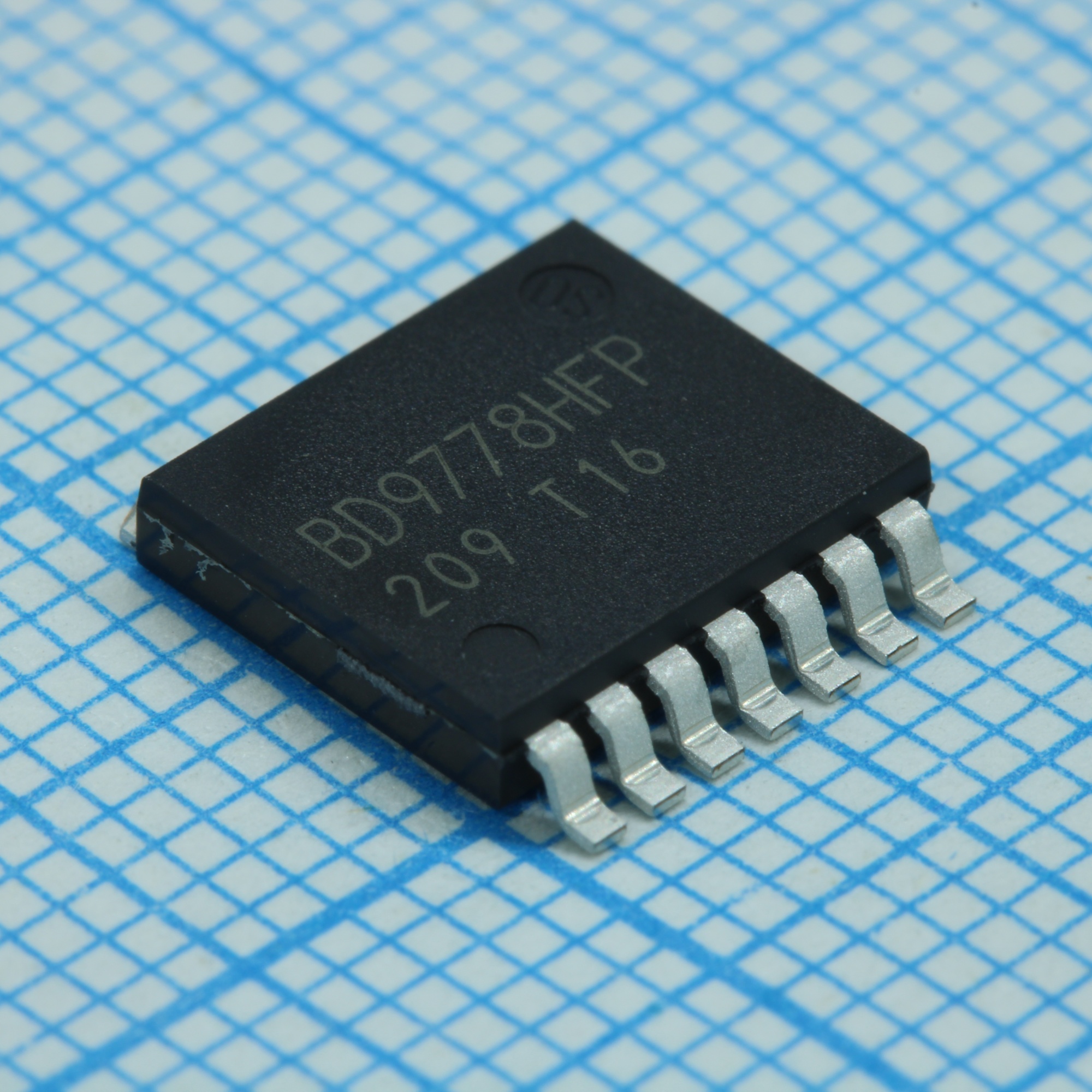 BD9778HFP-TR - Импульсный регулятор напряжения IC SW 2A P-CH MOSF STDN