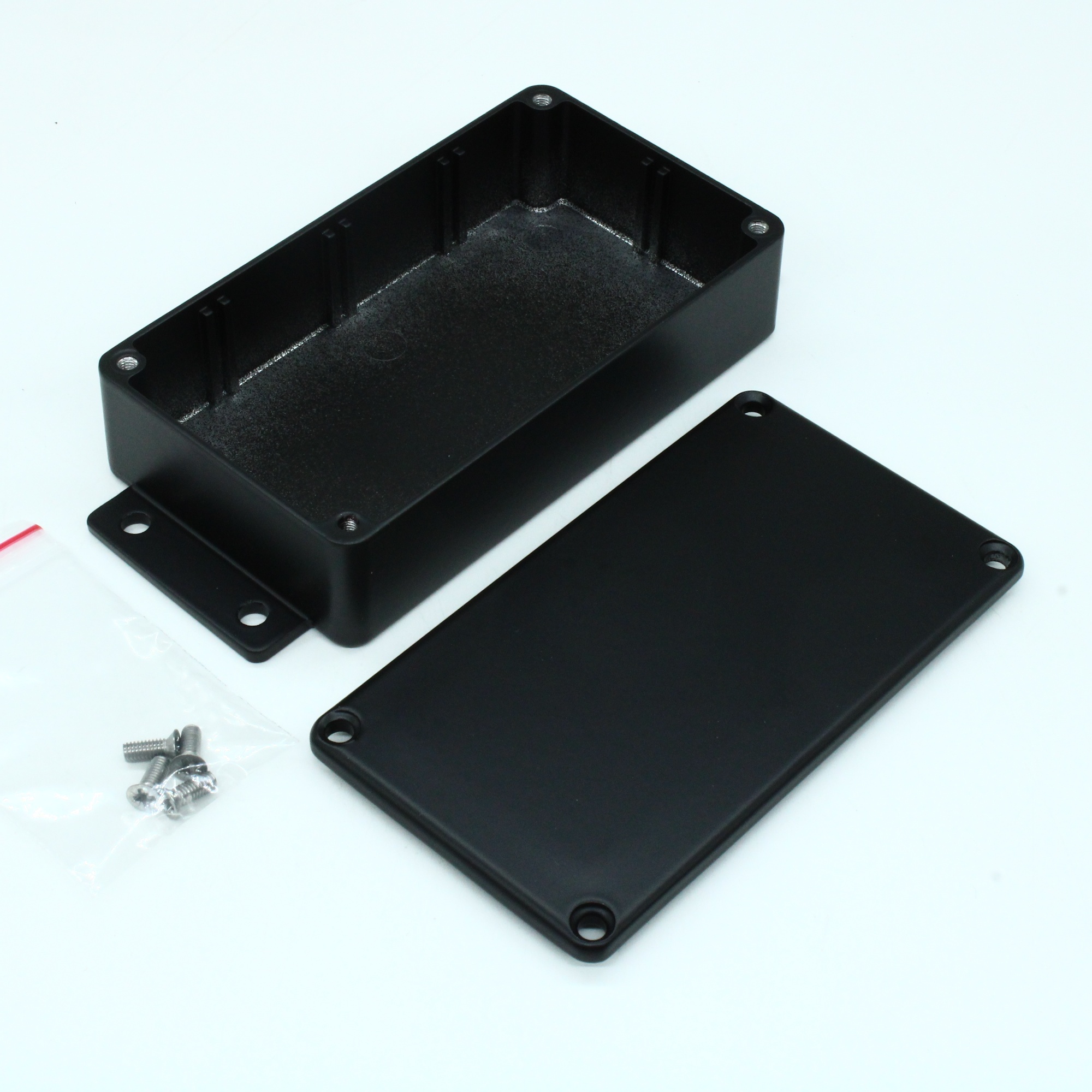 B013MFBK - Алюминиевый корпус с фланцами, черный