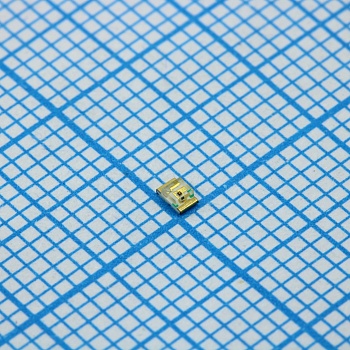 APT2012SURCK - Светодиод SMD 0805 красный 120° прозрачный 230 мКд 1,95В