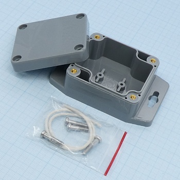 G302MF - Герметичный корпус из прочного ABS пластика с фланцем, IP65, темно-серый