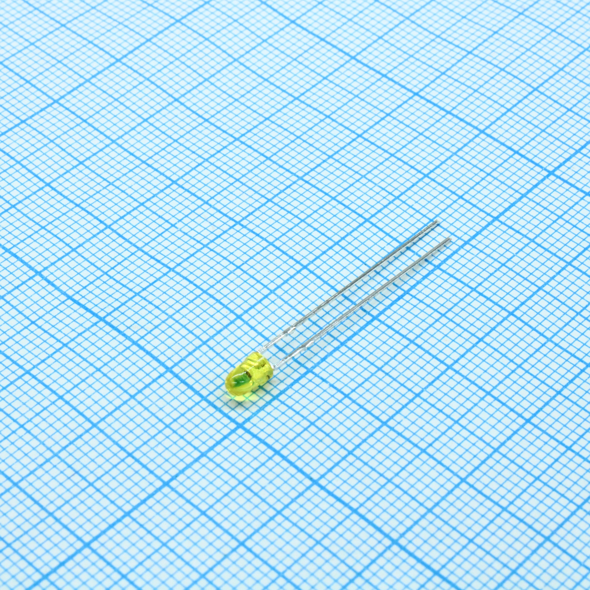 L-934YT - Светодиод 3мм/желтый/588нм/8-20мкд/прозрачный желтый/50°
