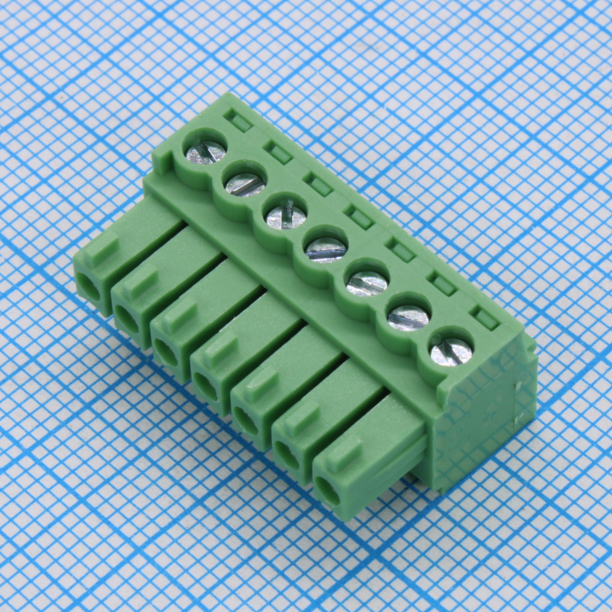 15EGTK-3.5-07P-14-00 - Разъемный клеммный блок, 7 контактов. Серия 15EGTK-3.5