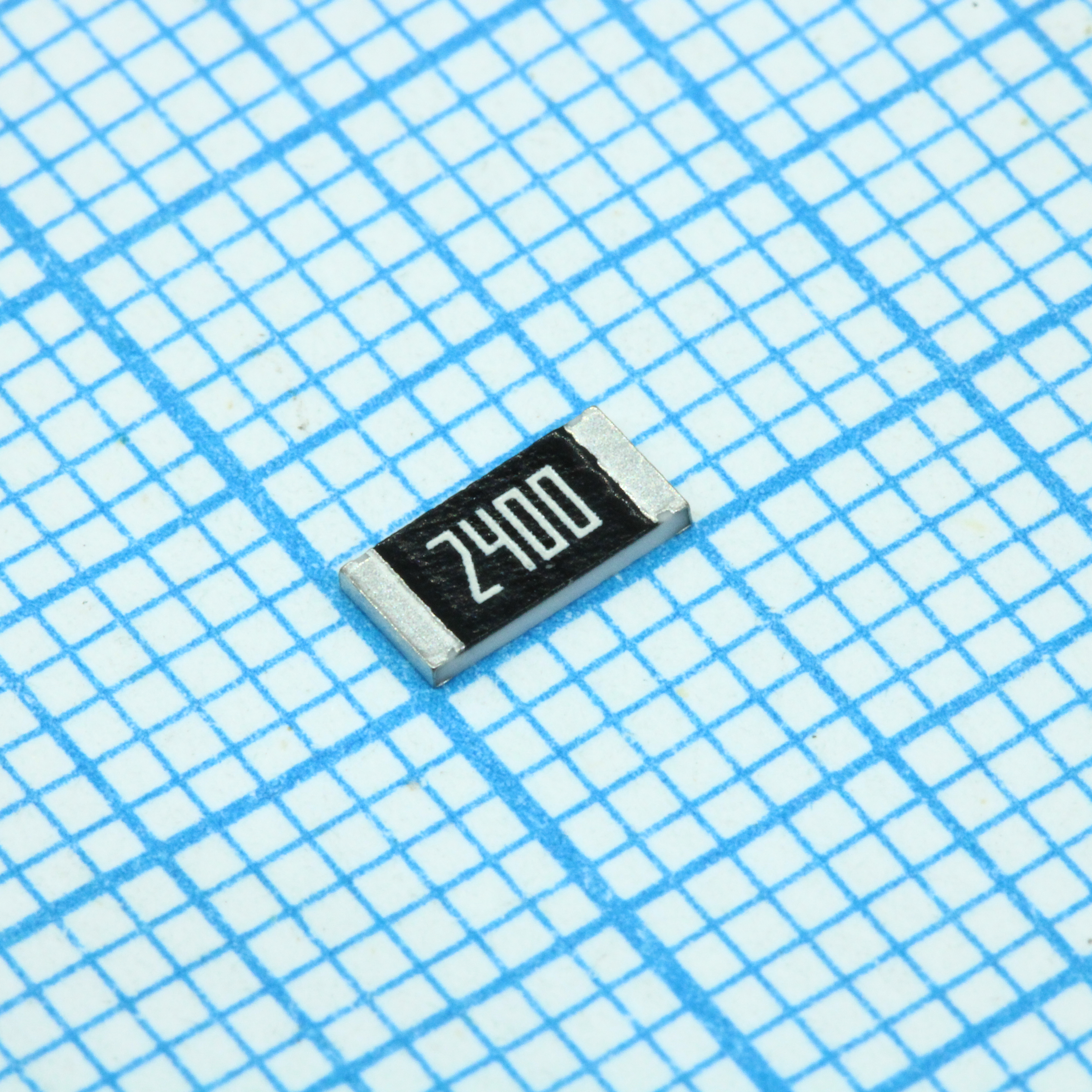 RC2010FK-07240RL - Резистор толстопленочный 2010 240 Ом ±1% 0.75Вт(3/4Вт) ±100ppm/°C для поверхностного монтажа лента на катушке