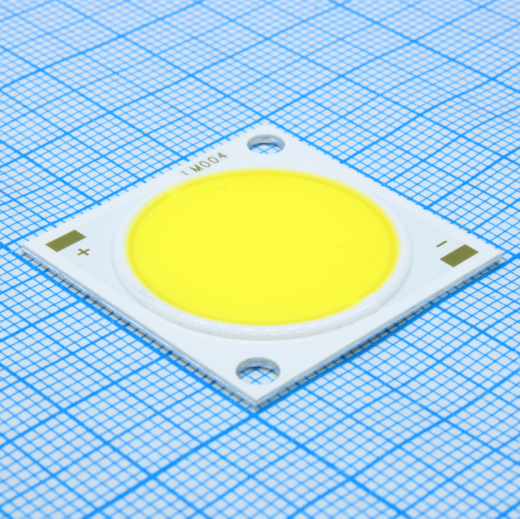 HL-LM004H384W-40B18C12(Ra2) (5000K) - 37-82W COB/ 5000K/ 36v/ 6900Lm @ 1500mA (126Lm/W)/ Ifmax=2160mA/ CRI=80/ 28x28x1,6mm/ 120°