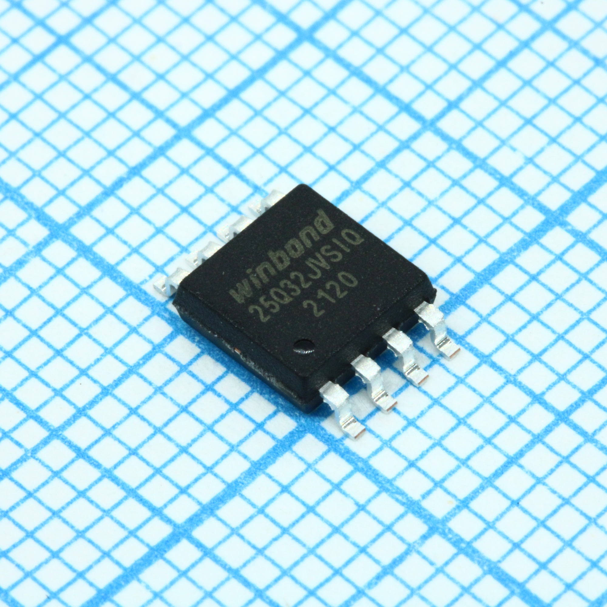 W25Q32JVSSIQ/REEL - Флэш-память сдвоенная/счетверенная шина SPI 32М-бит электропитание 3В