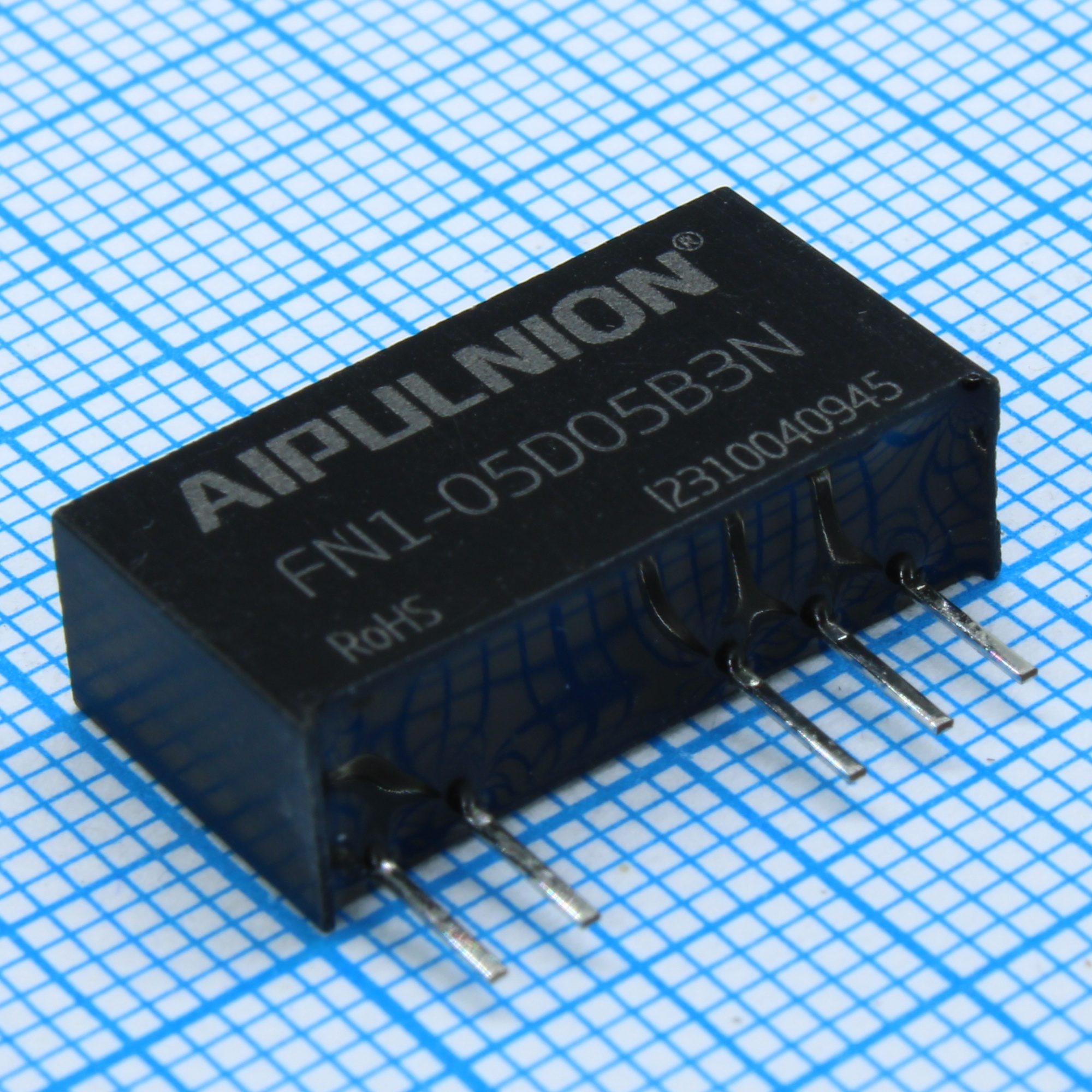 FN1-05D05B3N - DC/DC, 1Вт, вход 4.5…5.5В, выход ±5В/±0.1А, изоляция 3000В DC, КПД 76…80%, максимальная емкостная нагрузка не более 220мкФ, SIP7, 19.65x6x10мм, -40…105°C, пластик