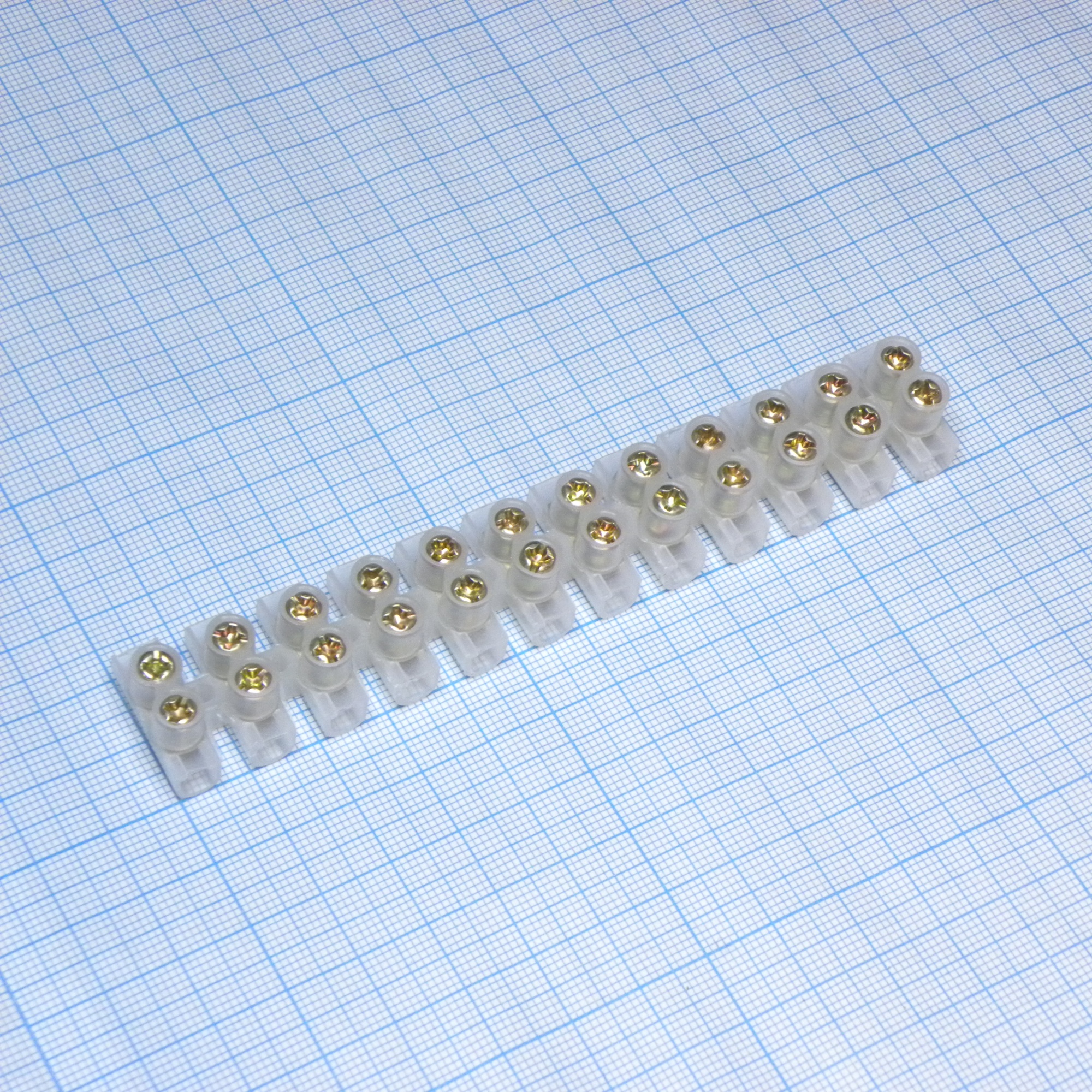 Колодка клеммная PA12-15A-12mm U-Type - Колодка клеммная 400В 15А 12 клемм