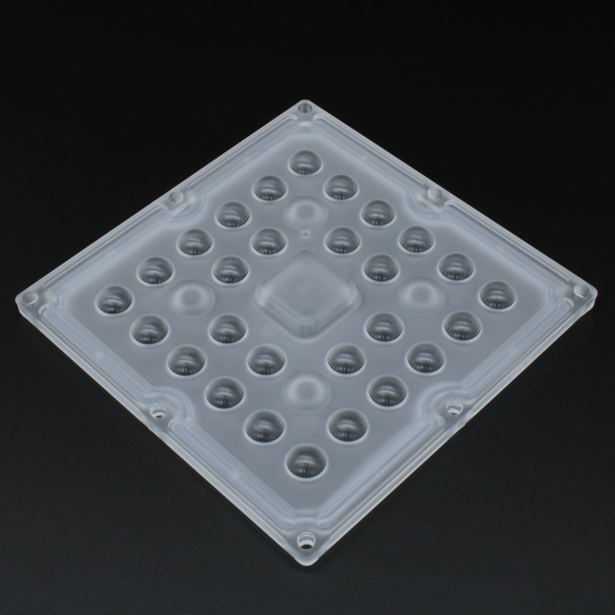 ALHB100D28LED90G - Групповая линза на 28 светодиодов , диаграмма 90° , 100x100mm, PC