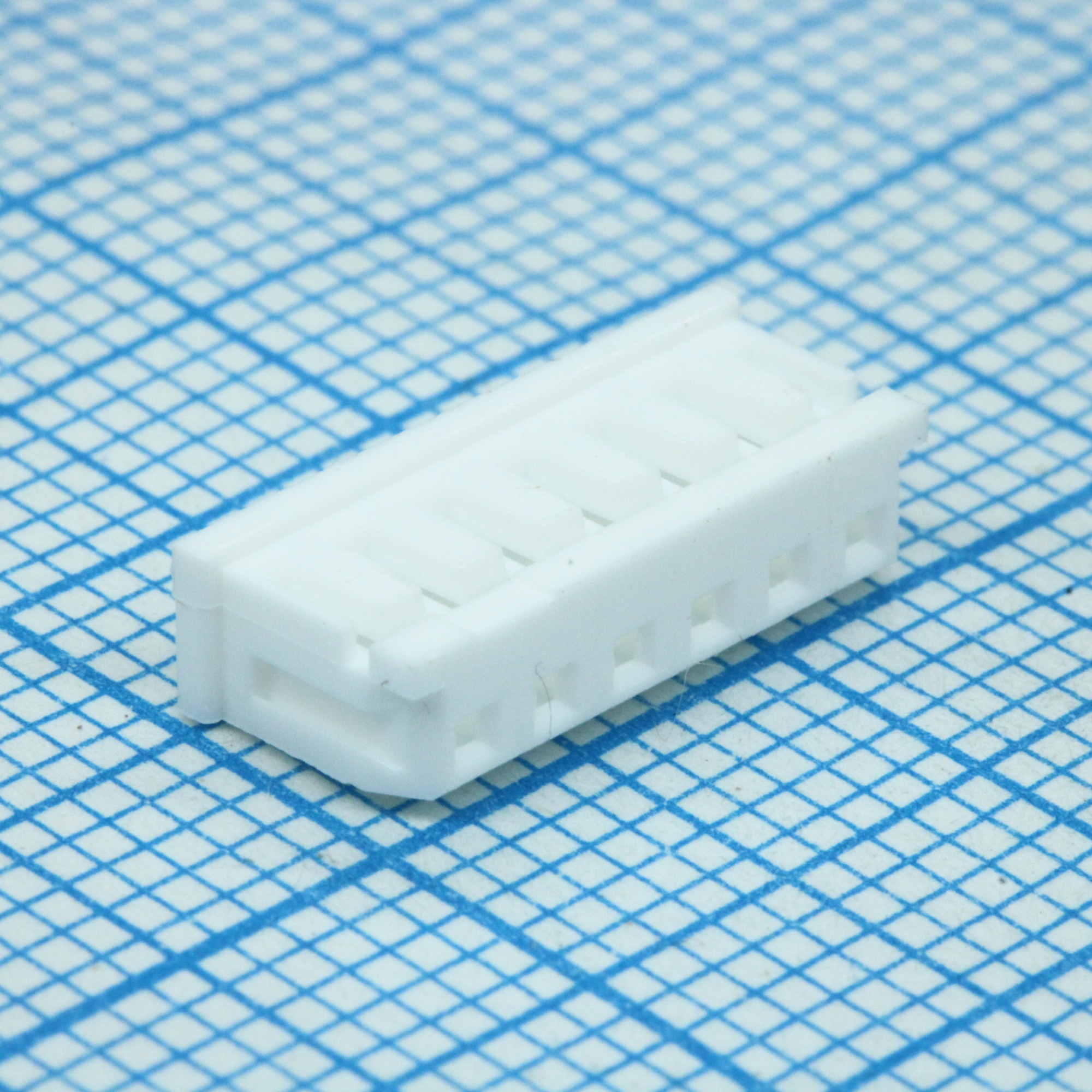 510650600 - Корпус разъема 6 контактов 2мм микрозащелка один ряд