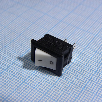 SWSMRS-101-1-C3-W/B - переключатель клавишный