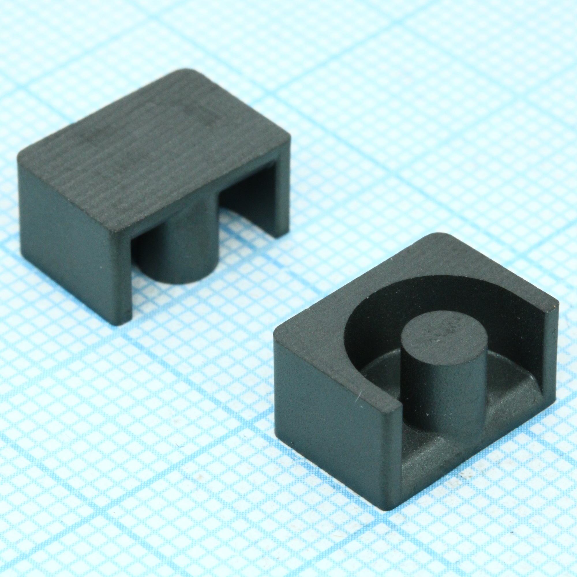 EP13 P3 core - Сердечник ферритовый EP13 P3 12,5х9х6,5мм комплект 2шт