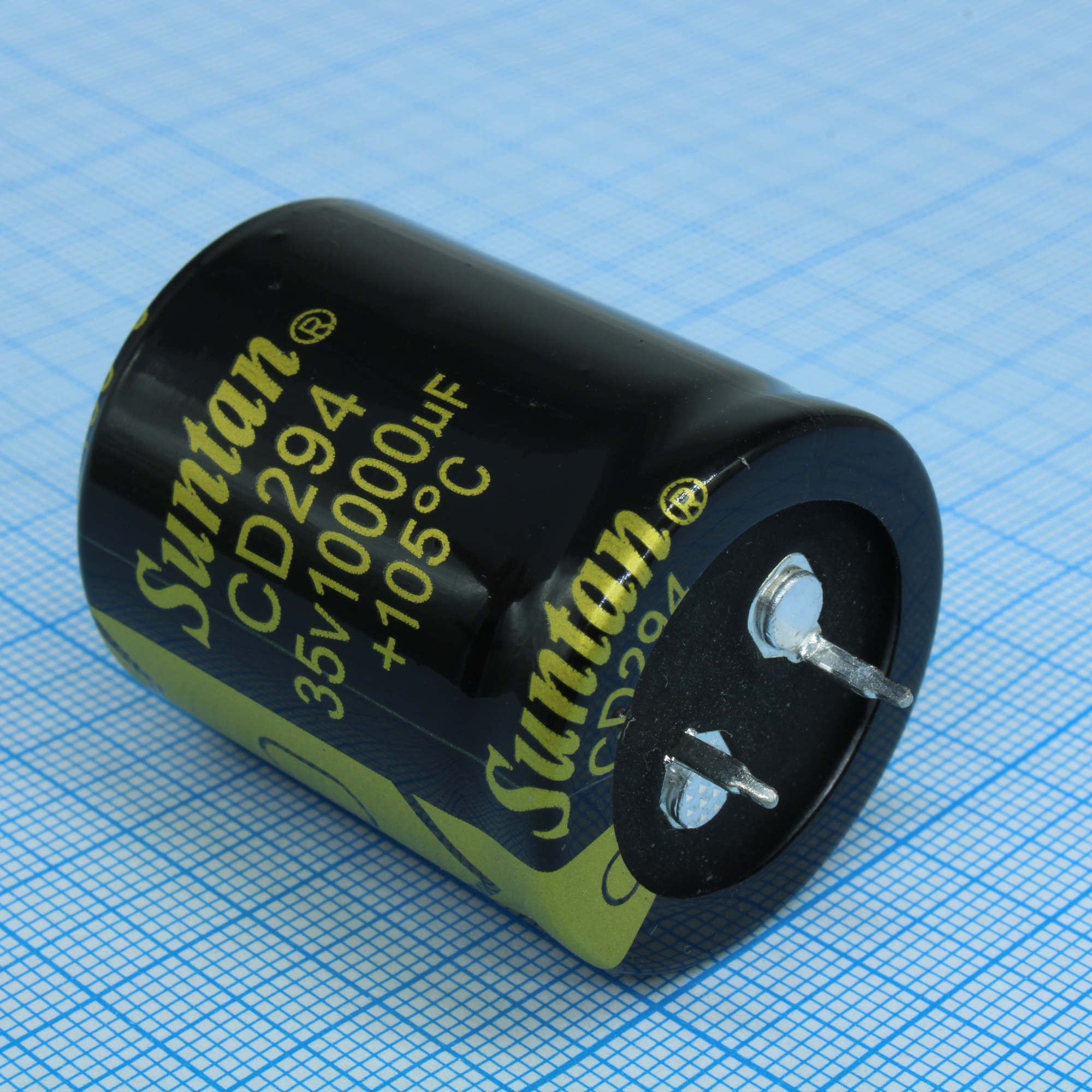 TS13DR1V103MSB0D0R - Конденсатор алюминиевый электролитический 35В  10000мкФ ±20%, 30*35 P:10мм защелкиваемые выводы 3100мА 2000ч -40...+105°С