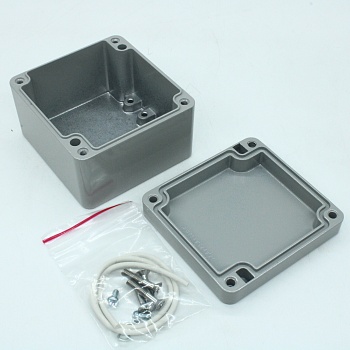 G110G - Герметичный алюминиевый корпус IP65, светло-серый