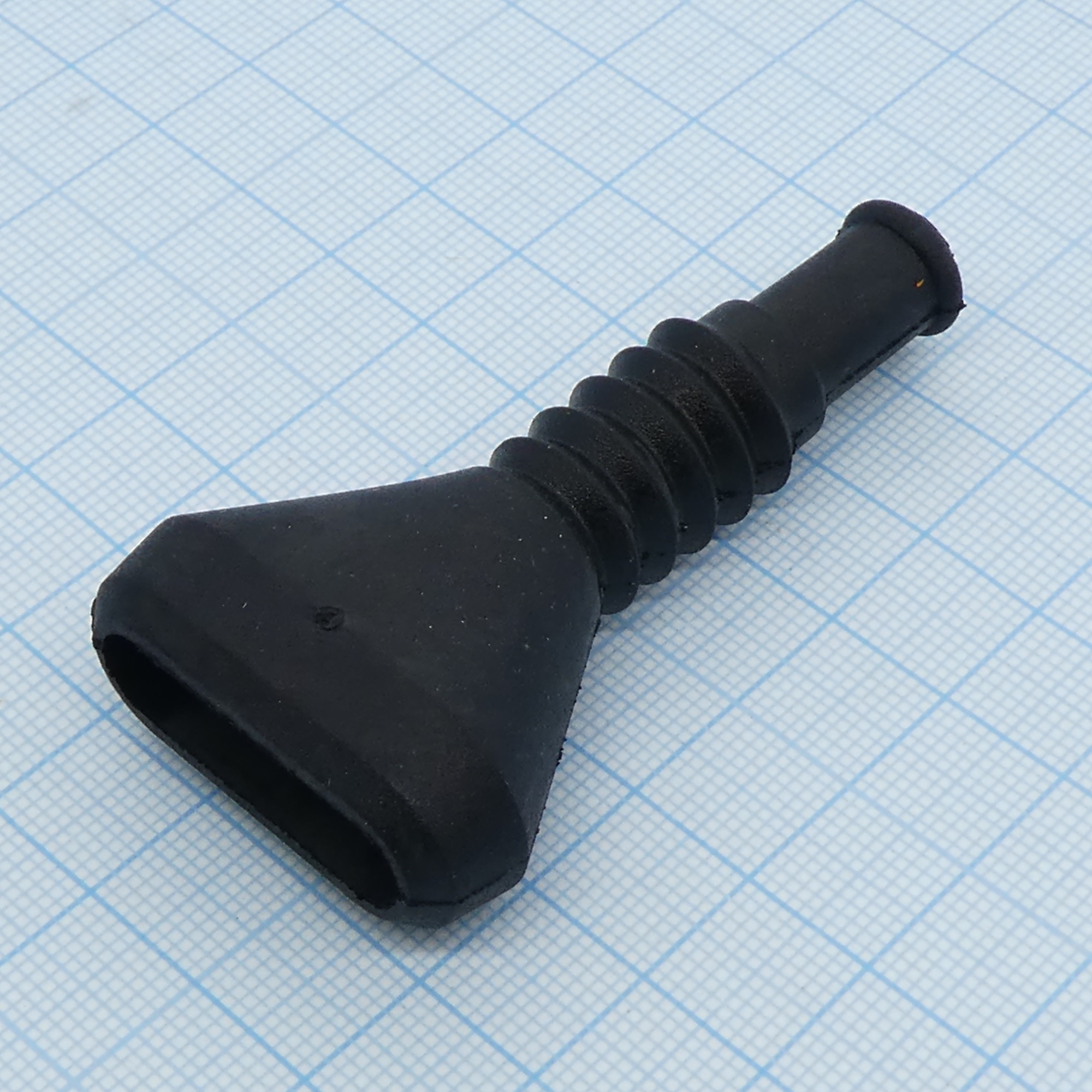 493581-1 - Аксессуар разъема, 4-позиционный, Колпачок, 4-позиционными разъемами серии 1.5 Superseal