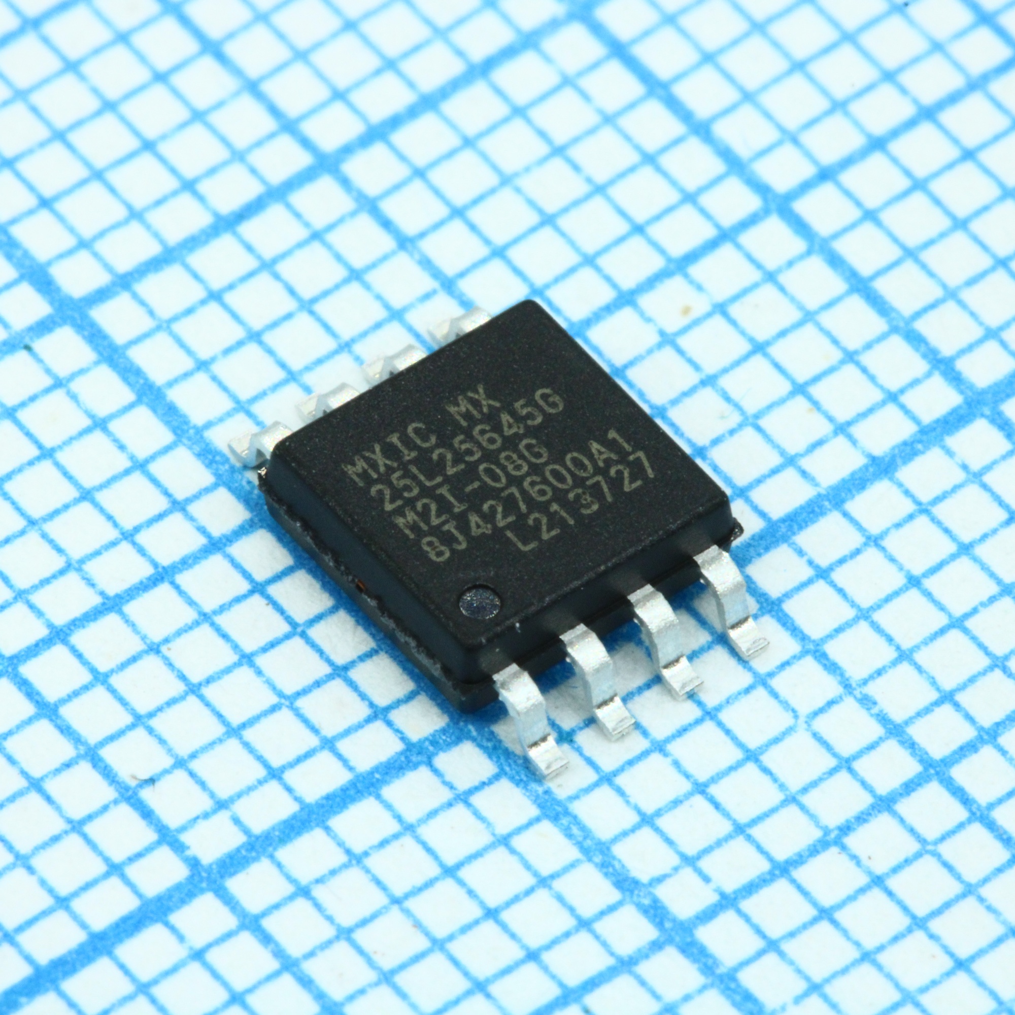 MX25L25645GM2I-08G TR - Флэш-память архитектура ИЛИ-НЕ (шина SPI, сдвоенная SPI, счетверенная SPI) электропитание 3.3В 256Мбит 8нс 8-Pin SOP