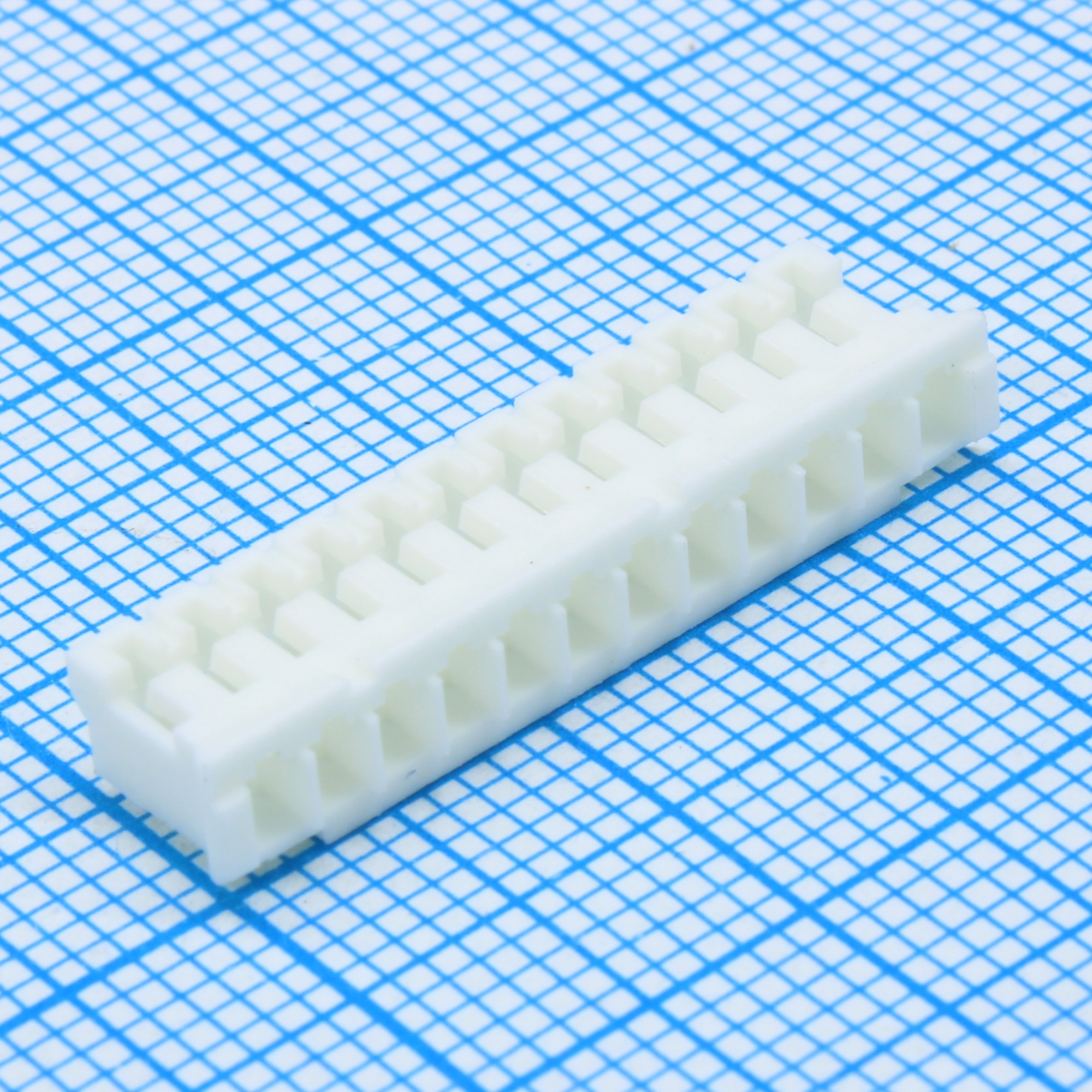 I-DS1066-SCW012 - разъем межблочного питания, гнездо, требуются контакты T-DS1066-SC600