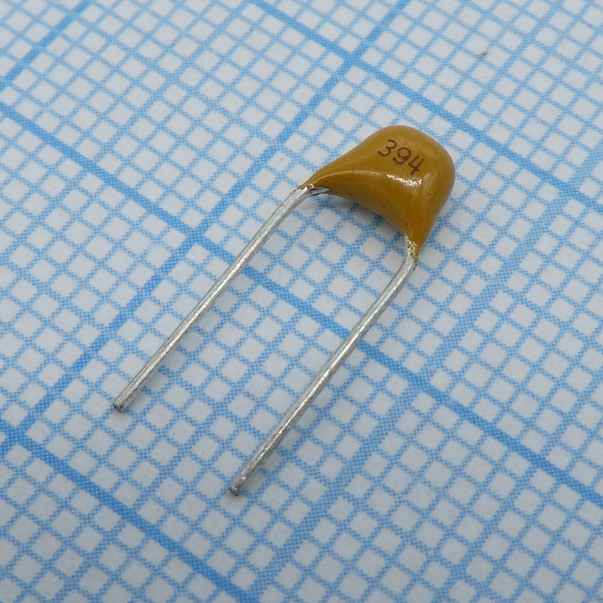 TS170R1H394ZSBFB0R - Конденсатор керамический многослойный 0.39мкФ 50В Y5V +80%-20% радиальный 5.08мм 85°C россыпь