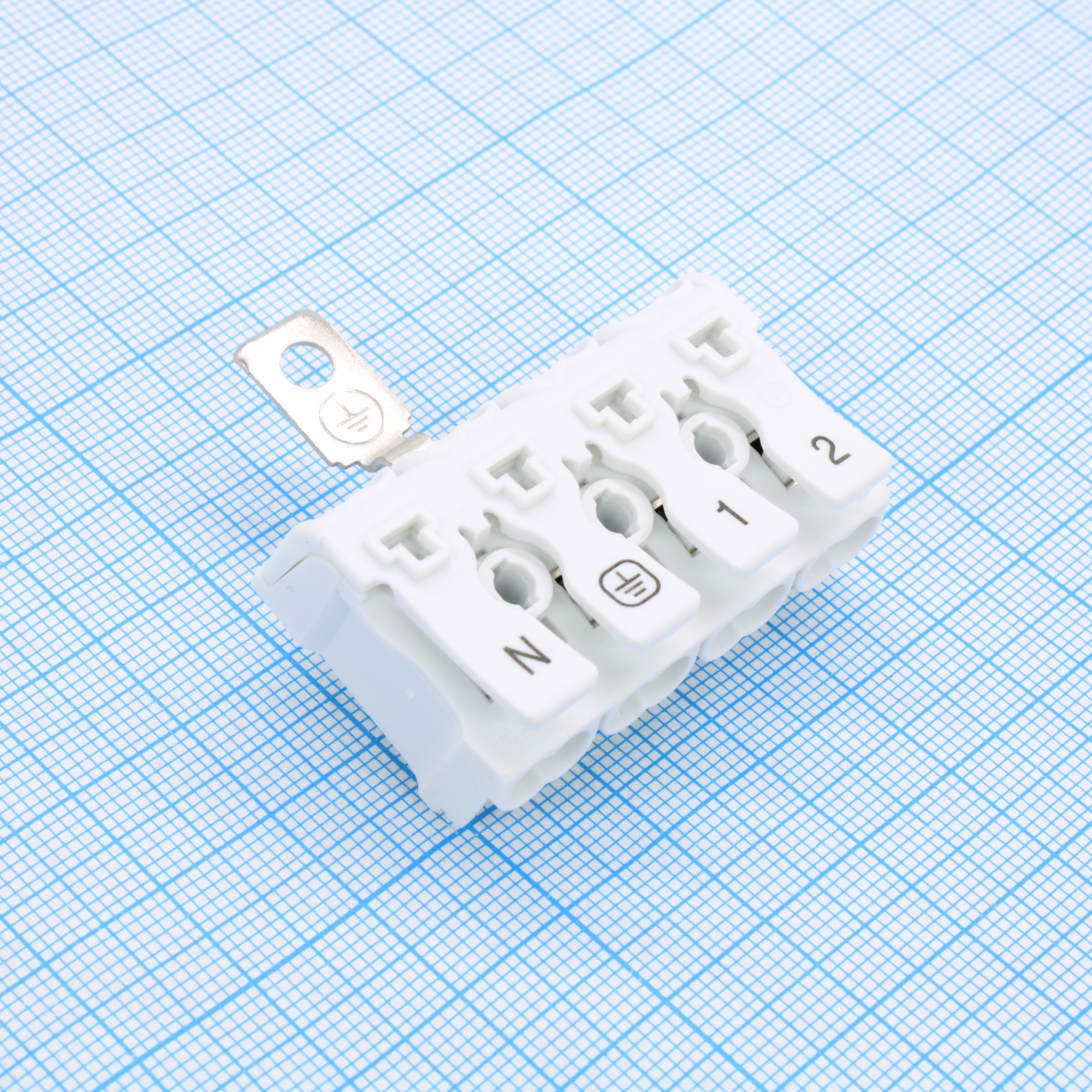 GT238-10.0-04P-19-24 - Электромонтажный клеммник на 4 контакта. с заземляющими частями, монтажными ножками, печатью