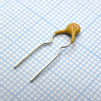 LP60-005F - Самовосстанавливающийся предохранитель PTC 0.05A(hold) 0.1A(trip) 60V 40A 0.26W 5s 7.3Ohm Radial 4 X 3.1mm, Bulk