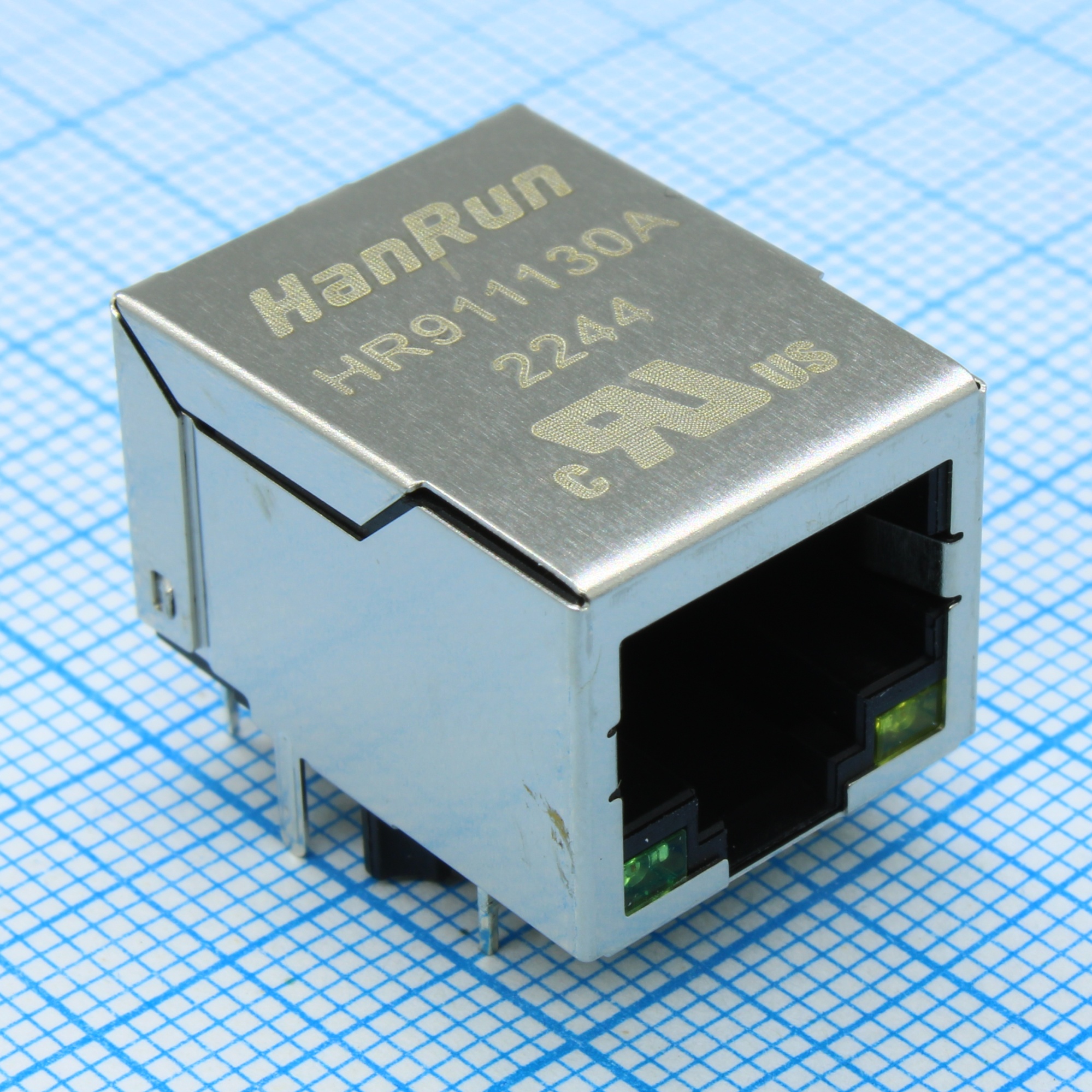 HR911130A - Разъем RJ45 со светодиодами для приложений 10 / 100Base-TX