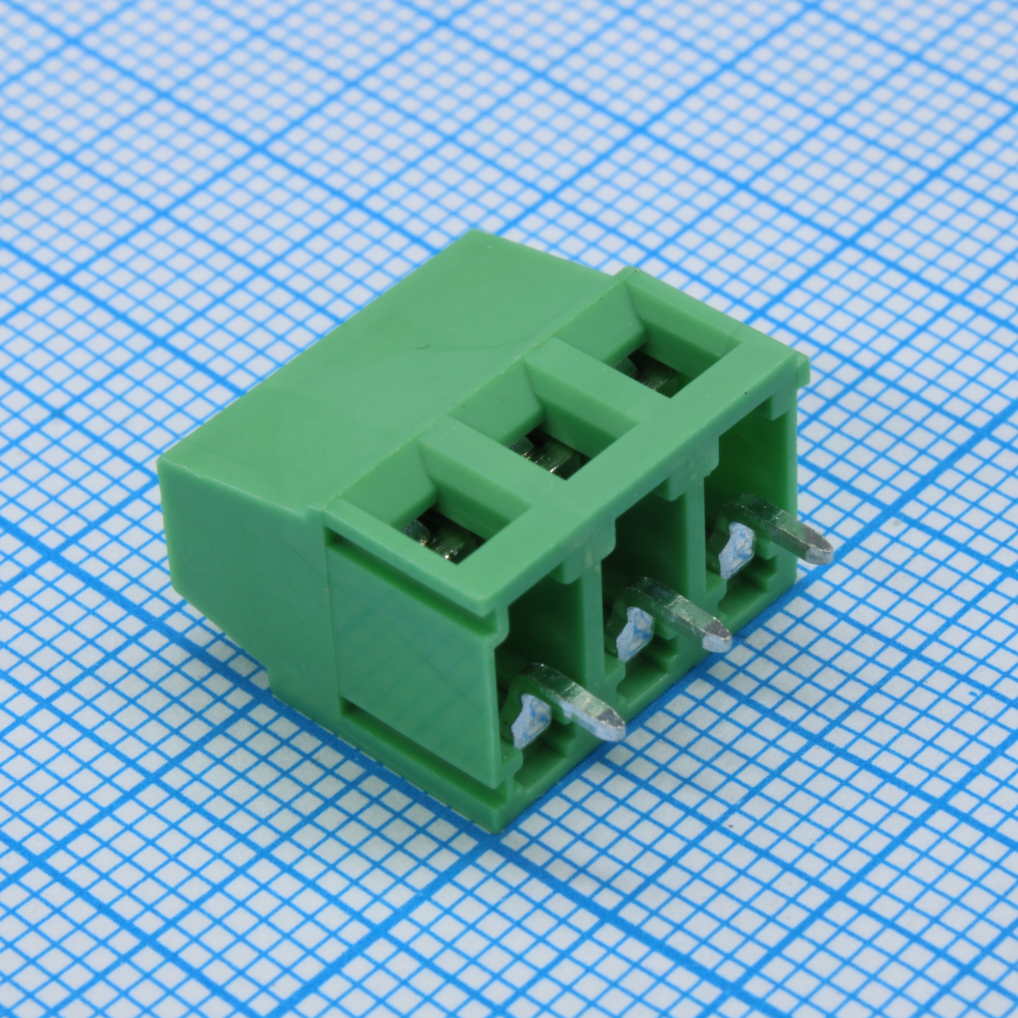 GT500-5.0-03P-14-00 - Винтовой клеммный блок c рельефной обоймой, 3 контакта. Серия GT500-5.0